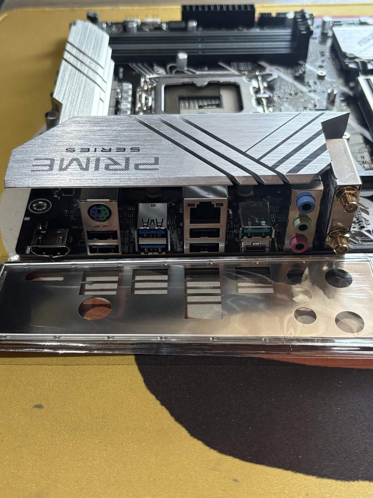 ASUS Prime Z790-P WiFi Intel Z790 LGA1700 ATX