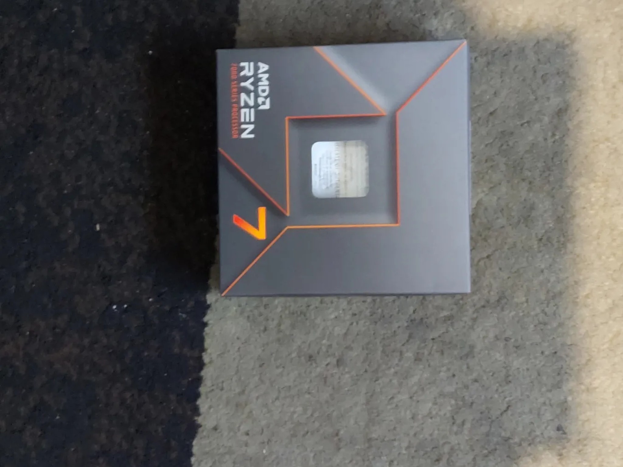 Stealth Ryzen 7700X/RX 7800XT Gaming PC