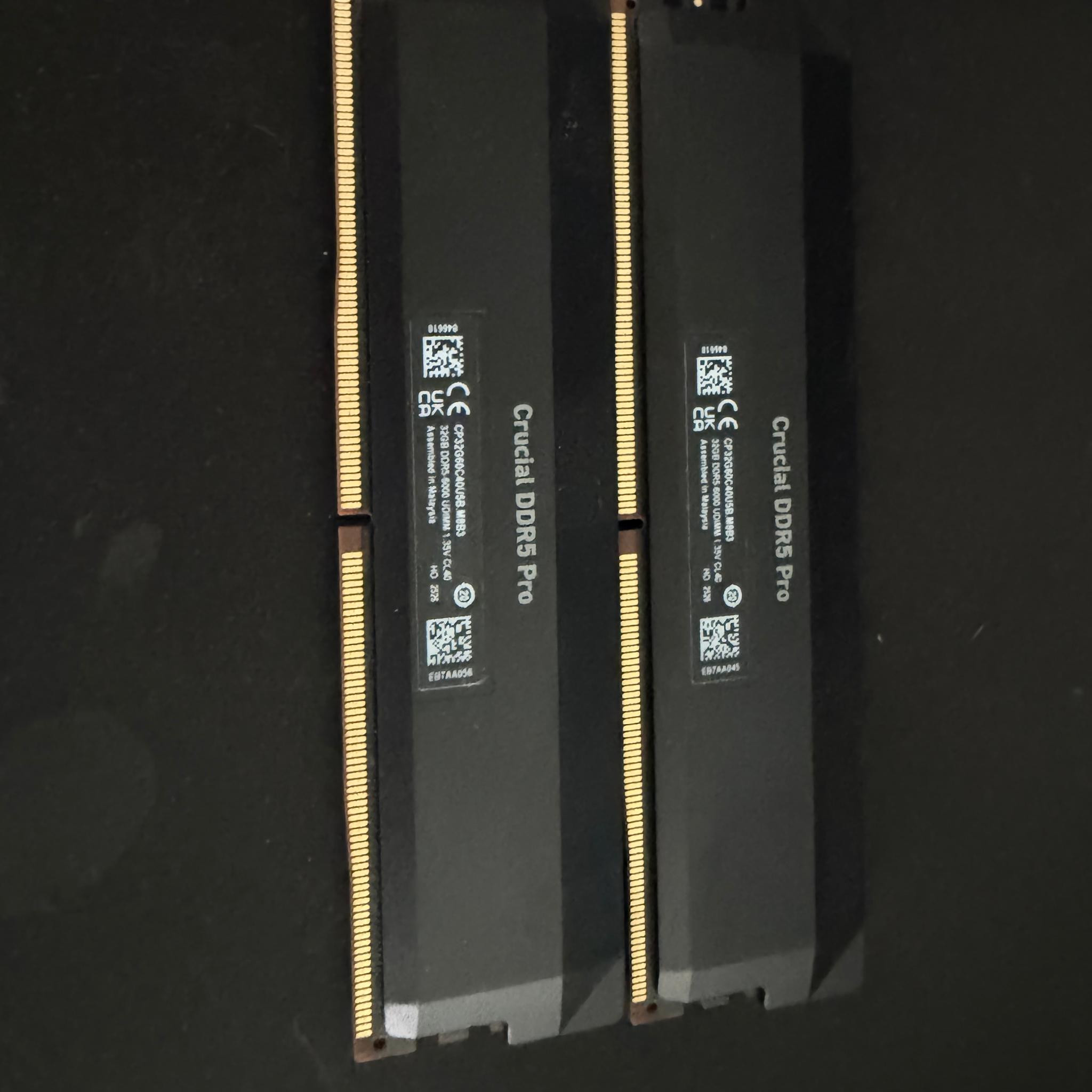 Asus x870e Mini itx motherboard with 9950x3d and 64 gb of crucial 6000