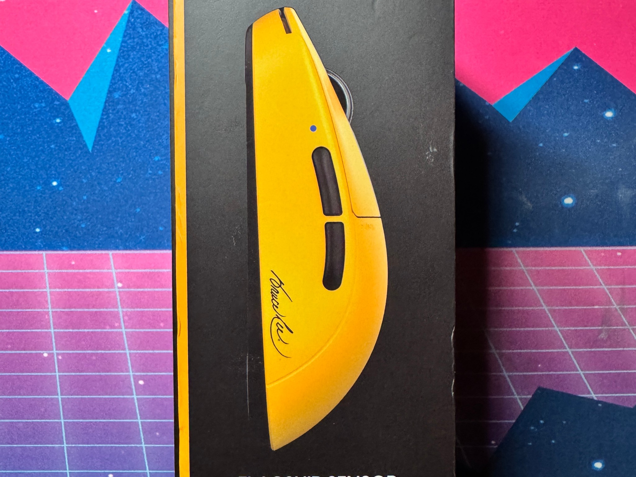 Pulsar X2 v1 w/ SuperGlide Skates [Bruce Lee Collector's Edition] (Great Condition, All Accessories)