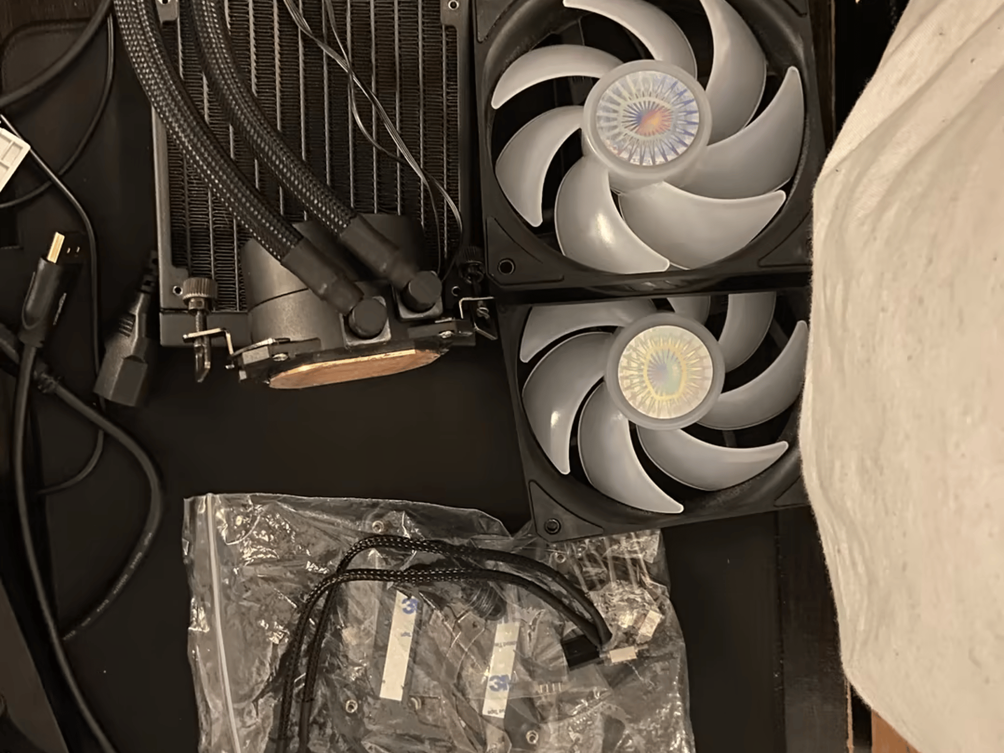 Cooler Master MasterLiquid ML240L RGB V2 AIO