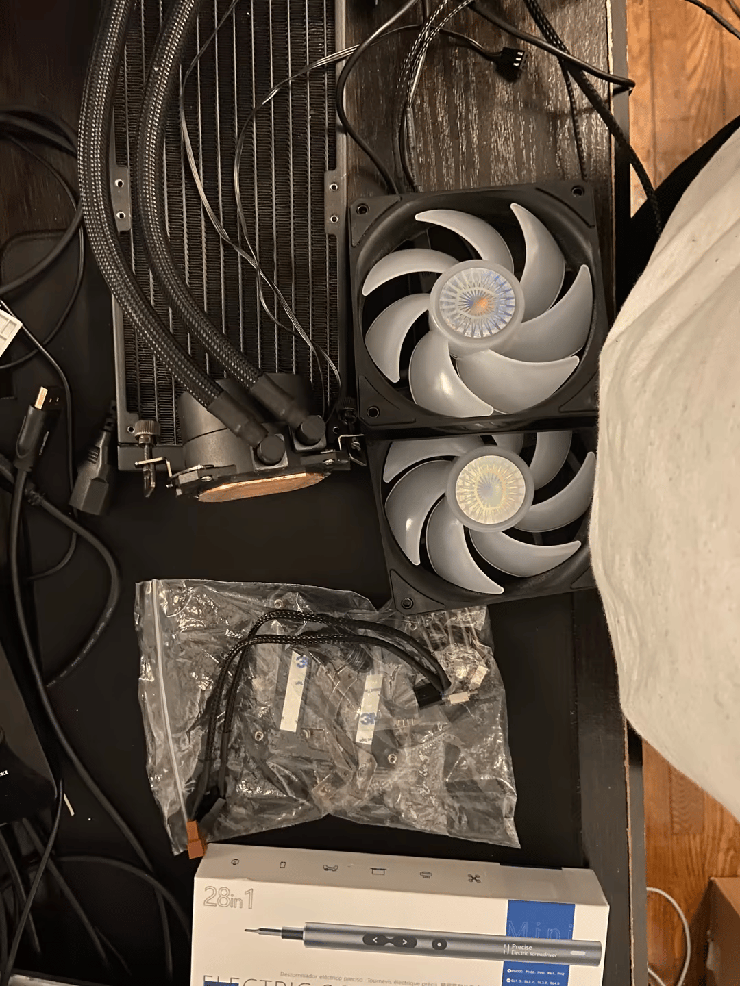 Cooler Master MasterLiquid ML240L RGB V2 AIO