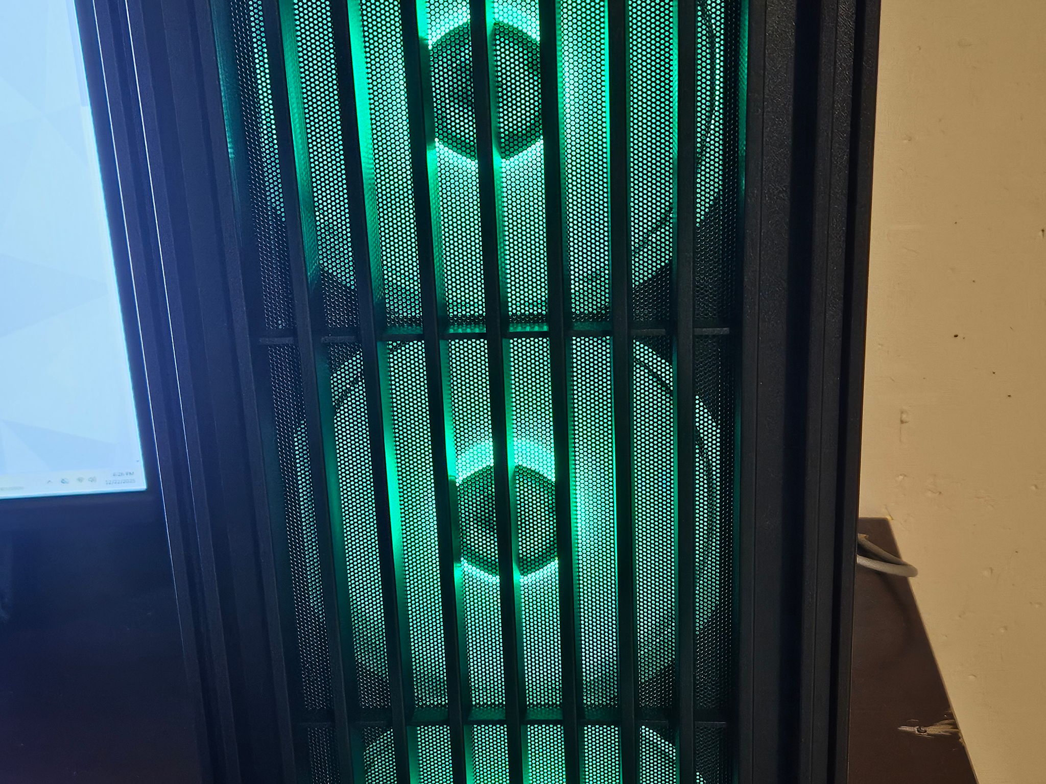 Advanced Gaming PC | i7-10700K | RTX 5060 | 32GB | 750W | Z590 UD MB | 2 TB | Win 11 Pro |