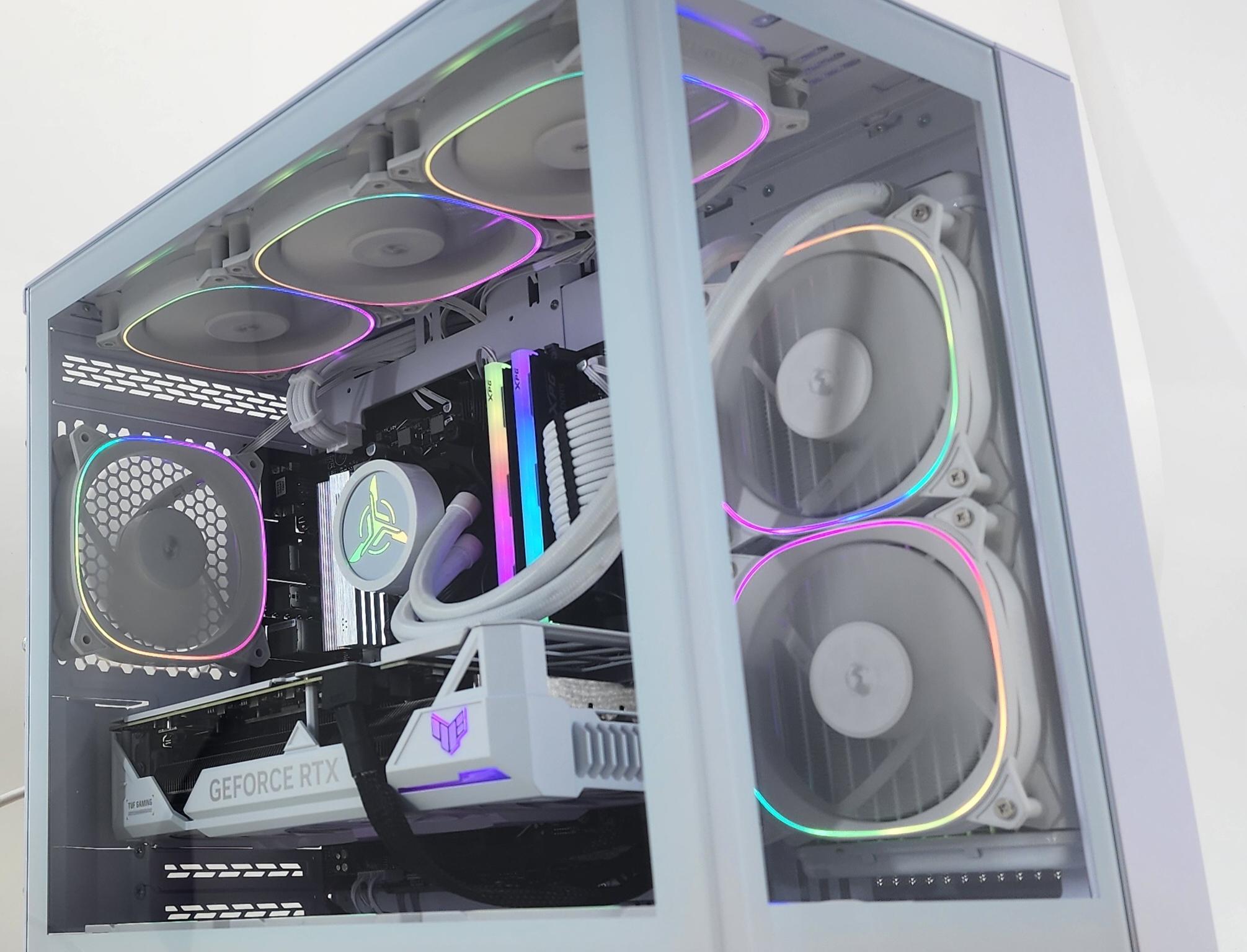 Gaming PC Ryzen 7 7700 32GB RAM 2TB SSD RTX 4070 Ti SUPER 16GB Win11 Computer