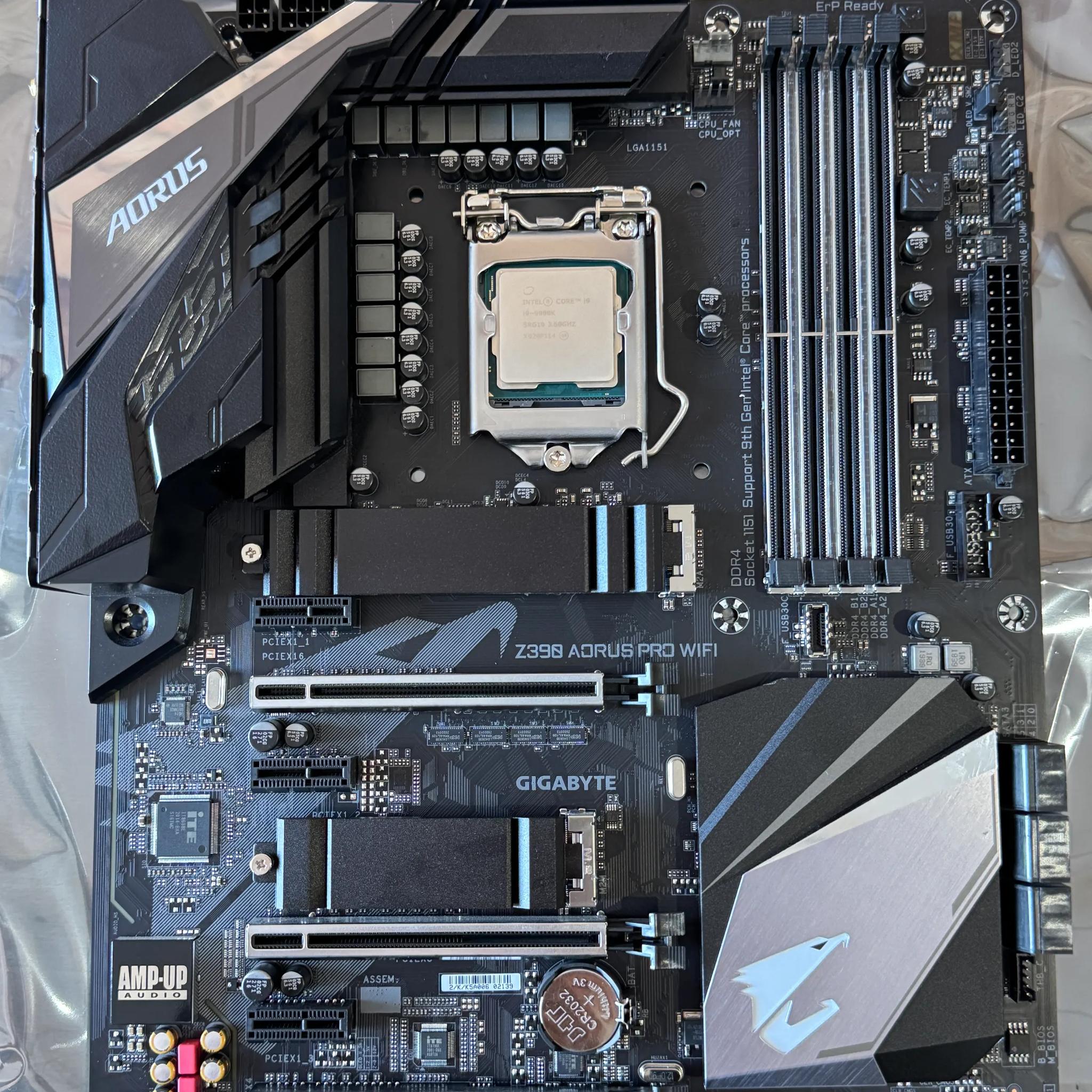 Gigabyte Z390 Aorus Pro WIFI Motherboard + Intel Core i9-9900K Processor Combo (Refurbished)