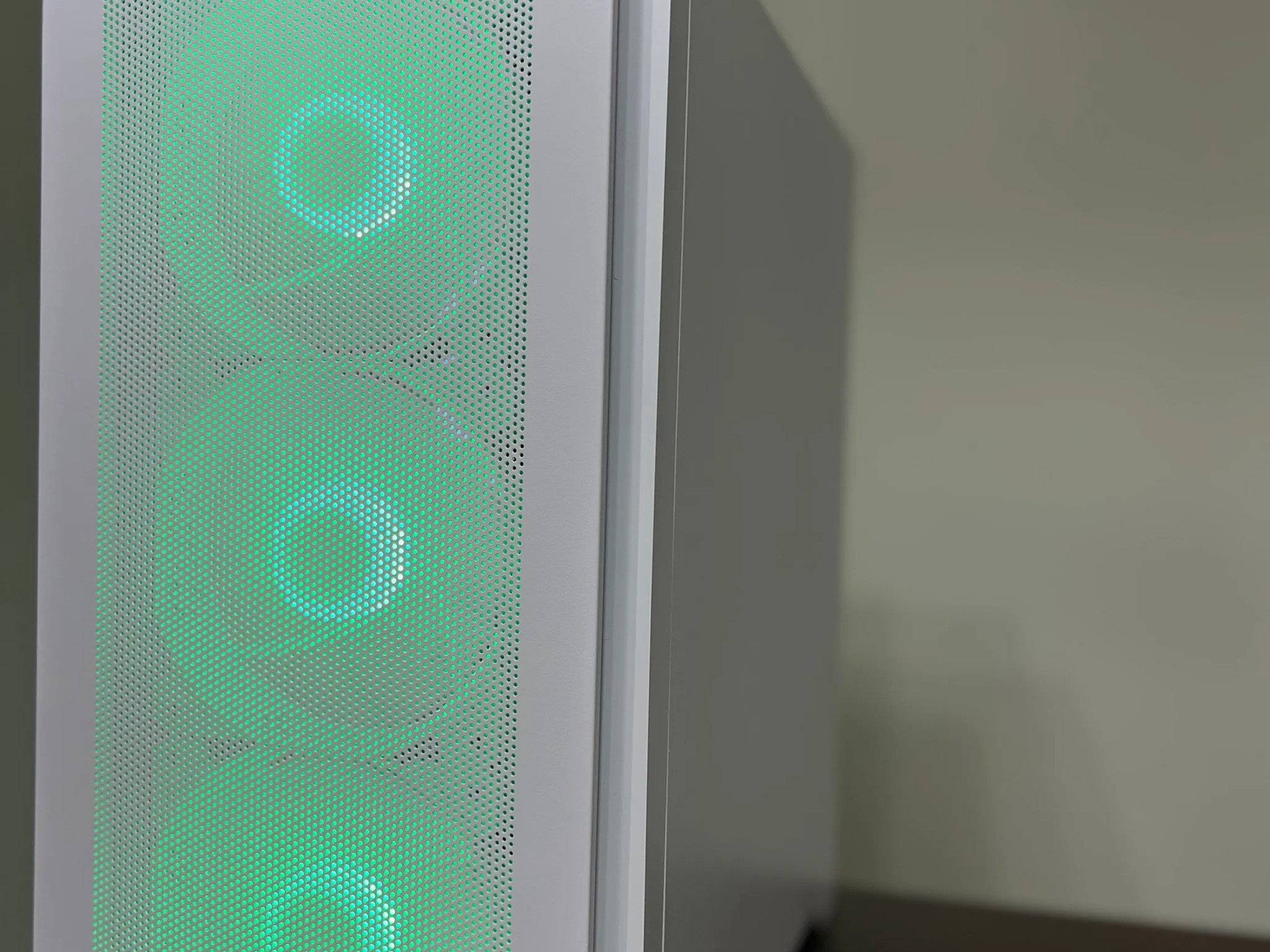 ⚪❄️ Ryzen 5 3600 | GTX 1060 6GB 🧊| 16GB Ram 🧊| 512GB Gen4 NVME ❄️Custom White PC ⚪