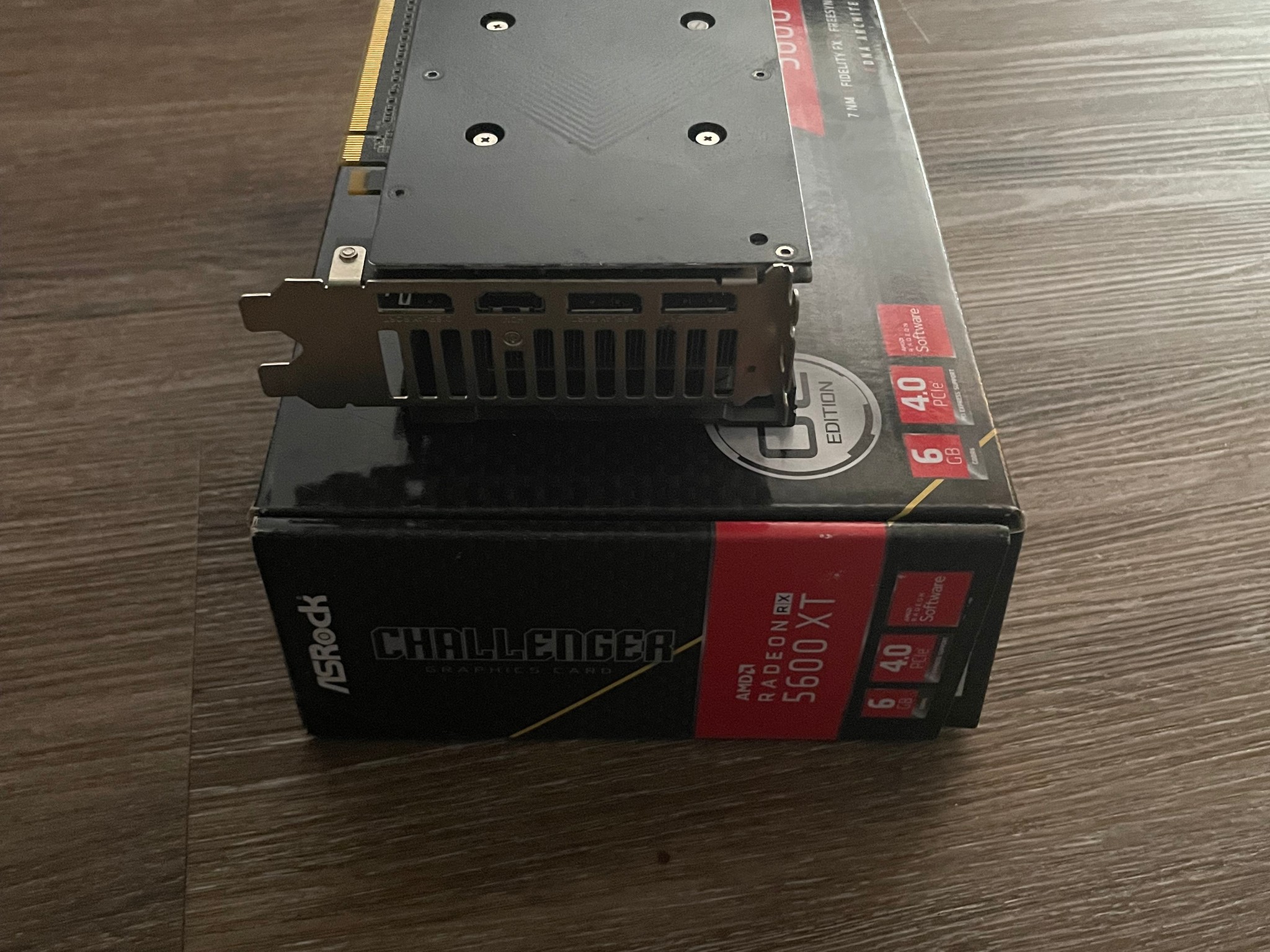 Radeon RX5600xt