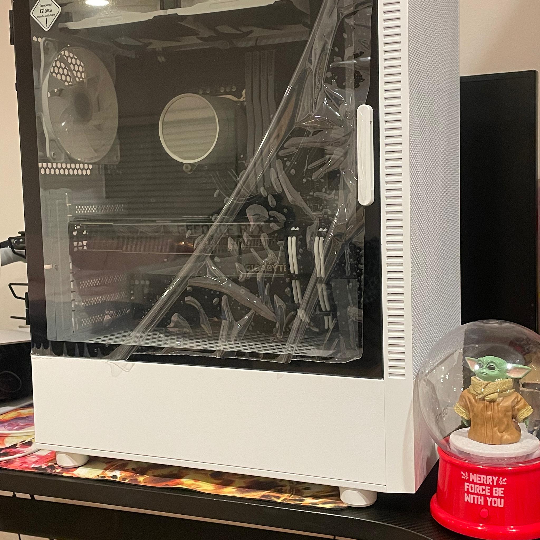 Antec NX410 white 3080ti i9-11900kf