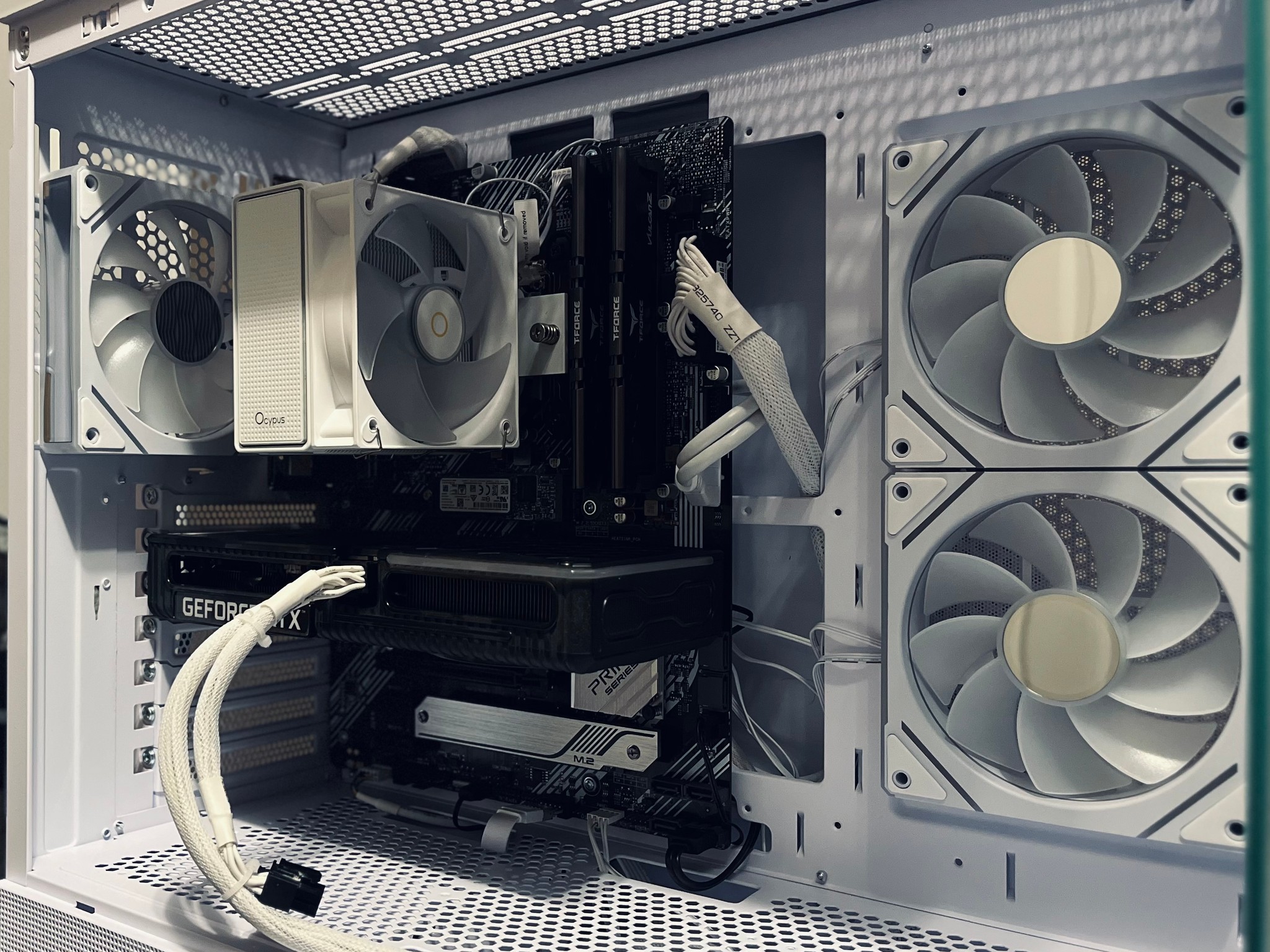 ESports Gaming PC |RTX 3060 TI // I5 10600K // 1TB Storage|
