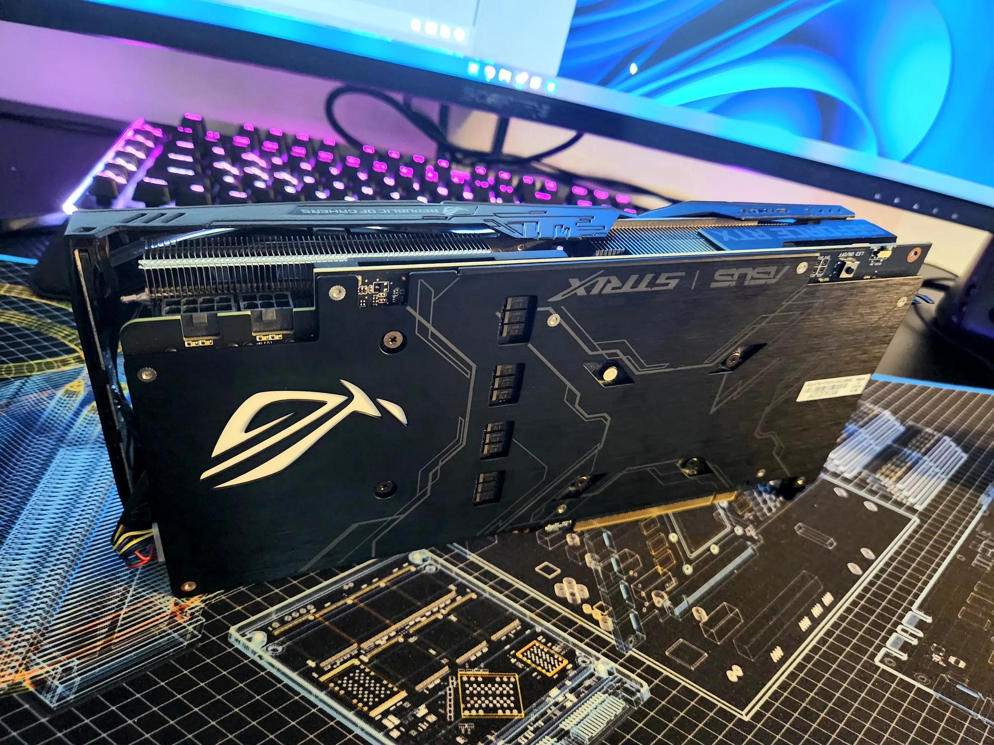 Asus GeForce RTX 2070 8 GB STRIX GAMING Video Card
