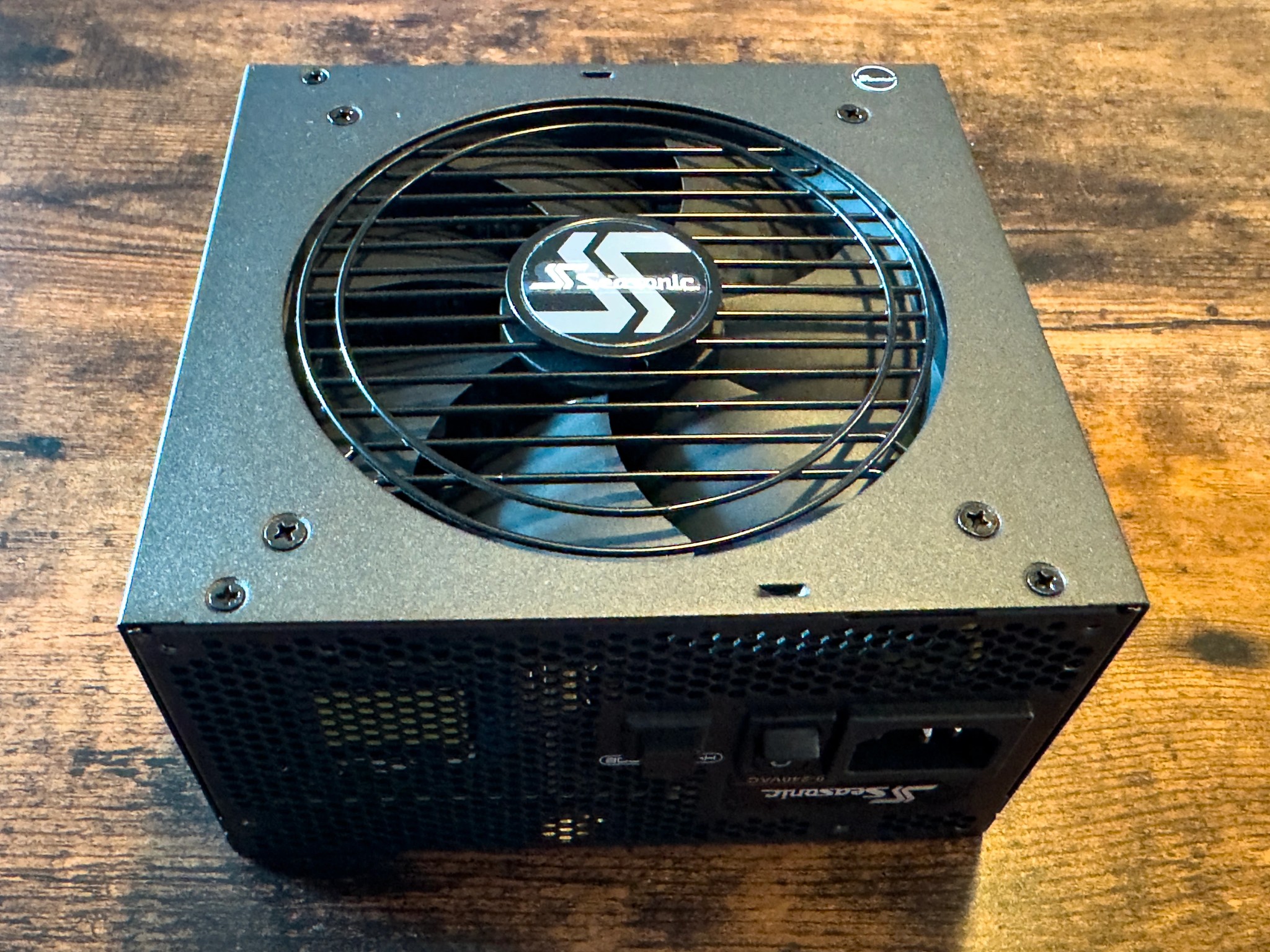 Seasonic Focus GX-750 SSR-750FX Power Supply