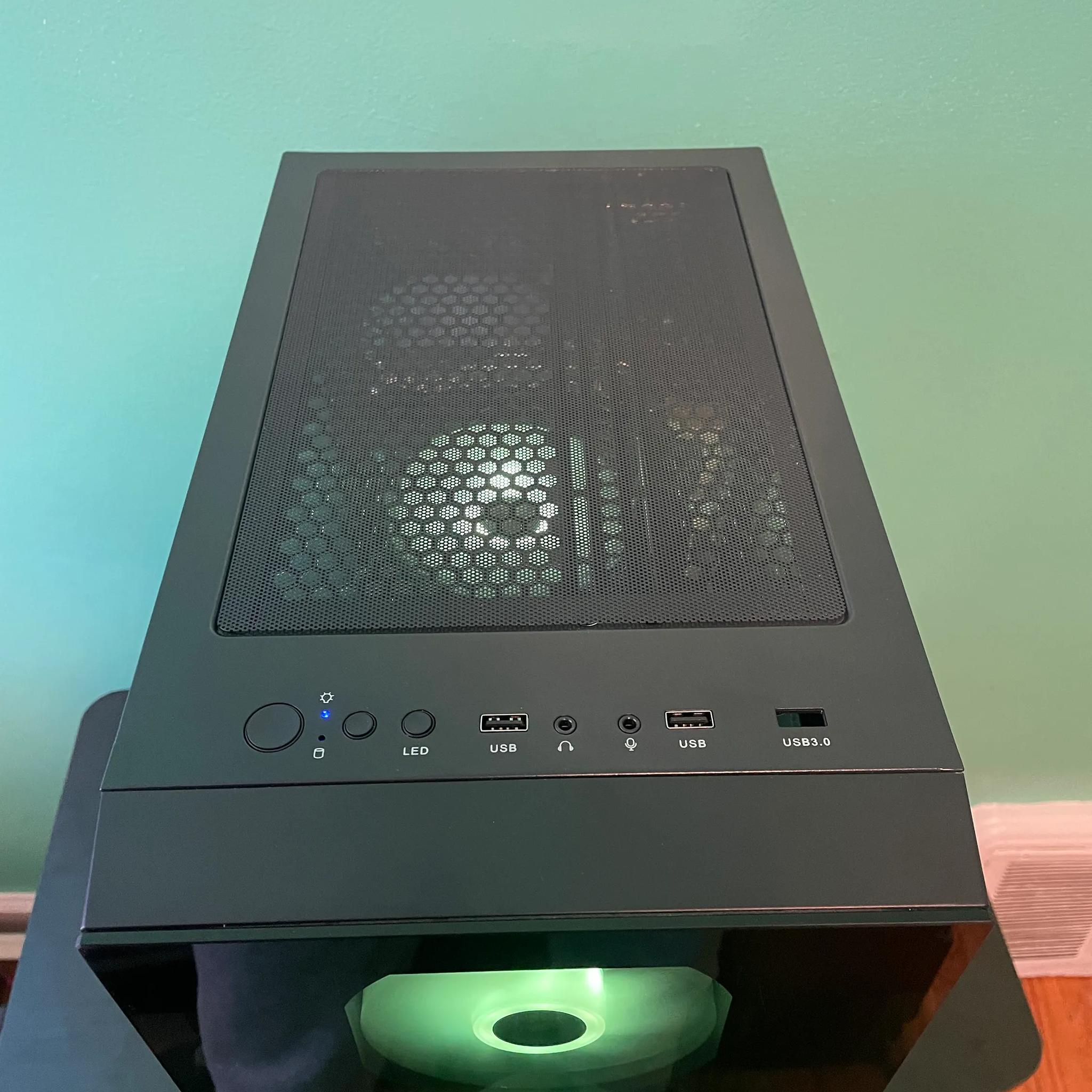 RGB Glass Gaming PC | Intel i5 / Amd RX470 / 8GB / 1.1TB Win 10 Pro WiFi