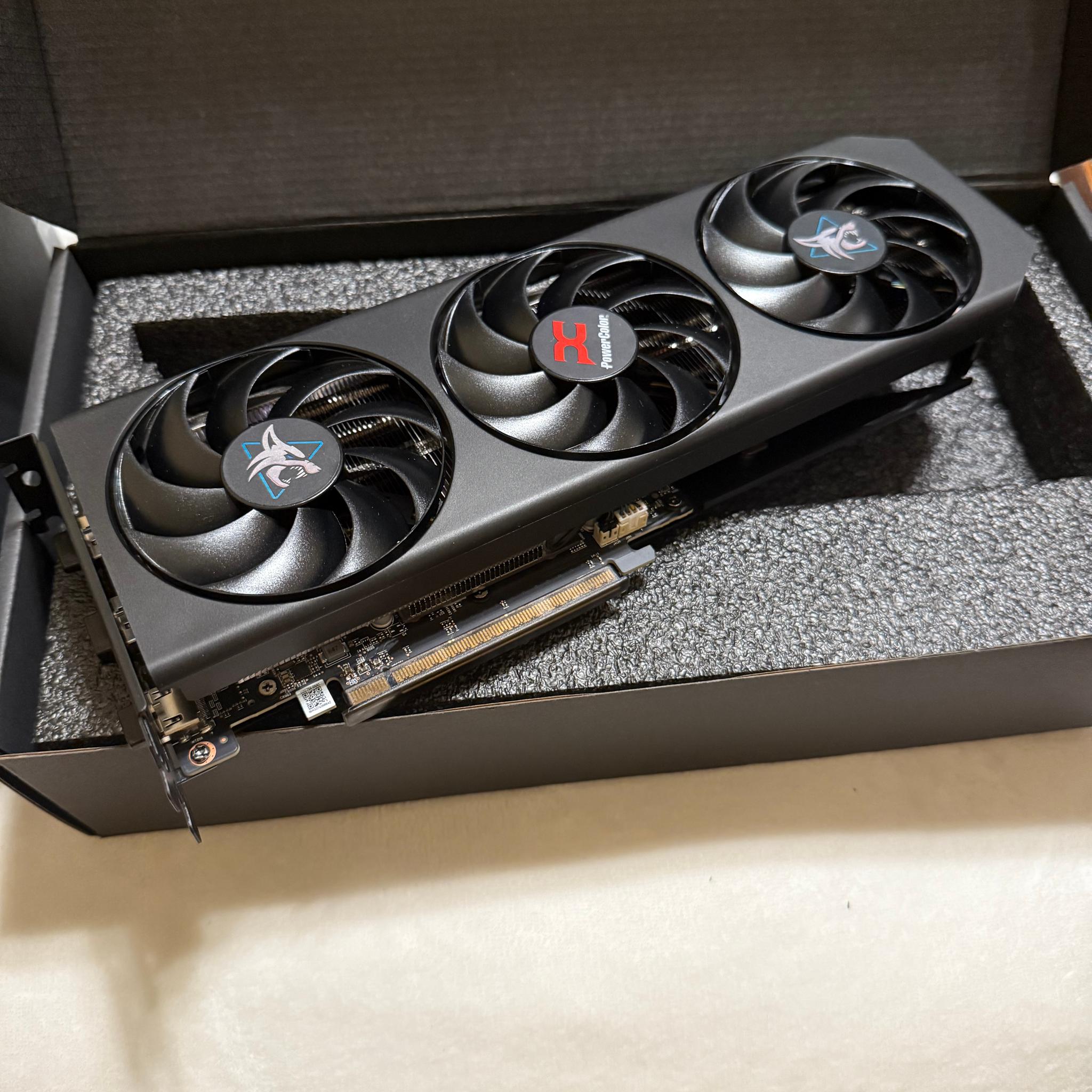 Powercolor Hellhound 9060 XT
