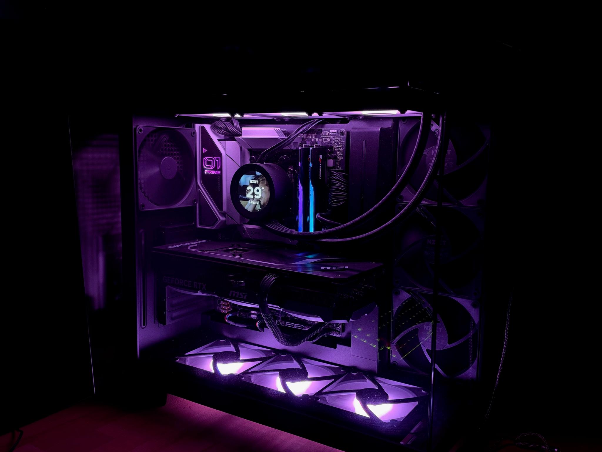 GeForce RTX 4080 Super Custom Gaming PC - Ryzen 9 7900X, 32GB RAM, 1TB NVMe SSD