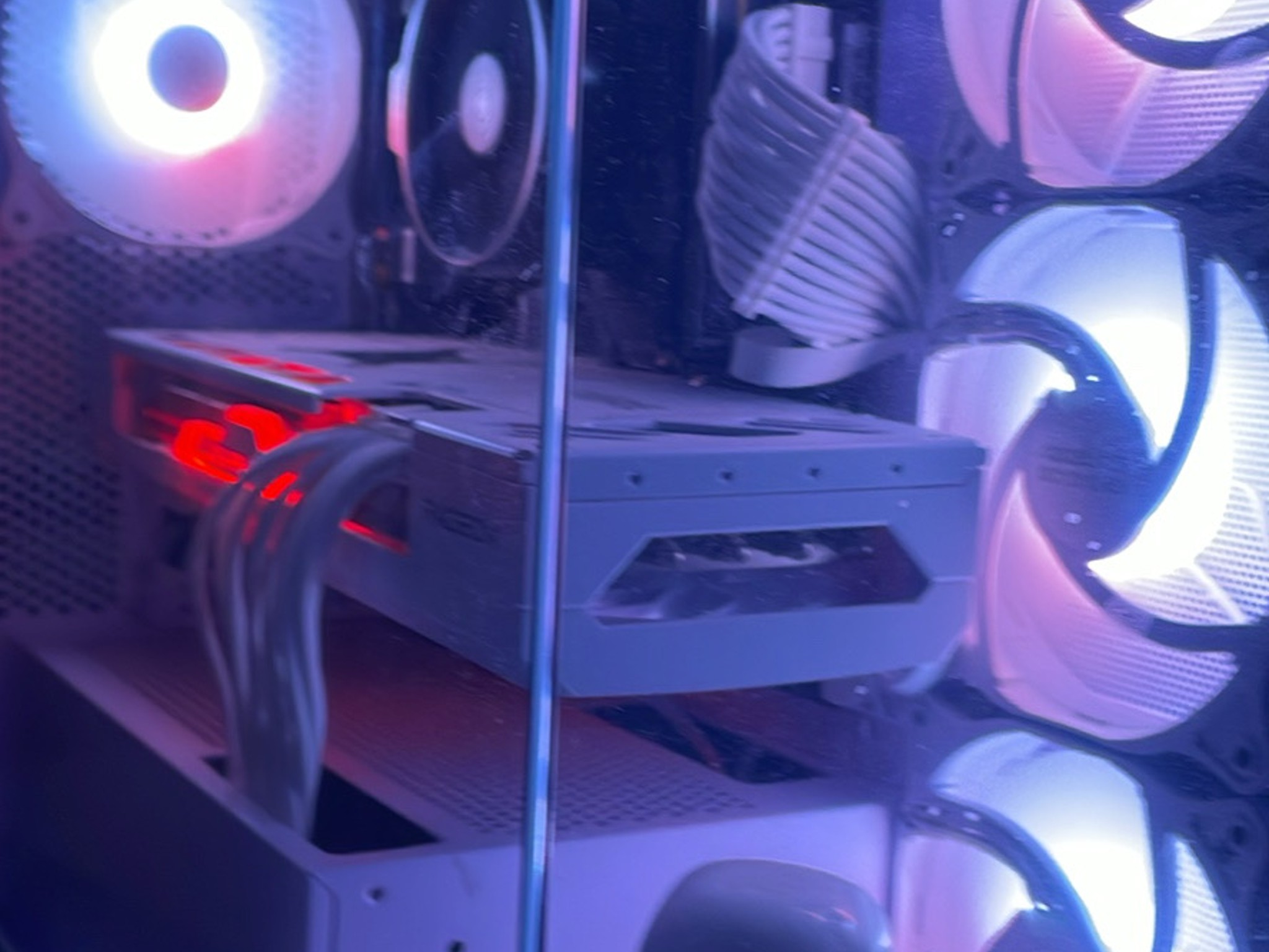 *Sale High end Gaming Pc Radeon 7800XT, 16gb Teamgroup Elite+ ddr5 ram 4800mhz, Amd ryzen 5 7600