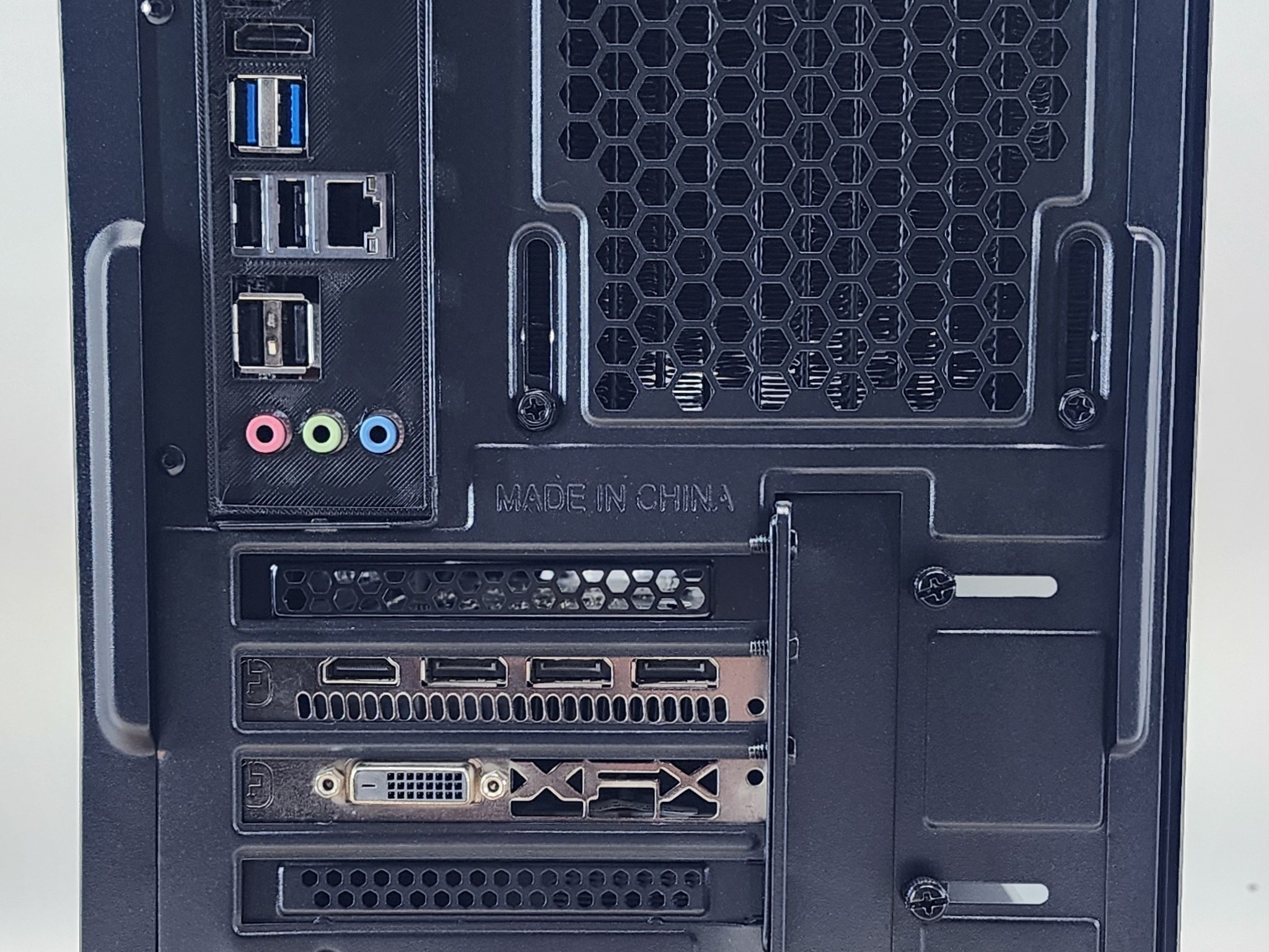 Gaming PC i5-7500 16GB RAM 240GB SSD + 1TB HDD RX 470 8GB Windows 11 Computer