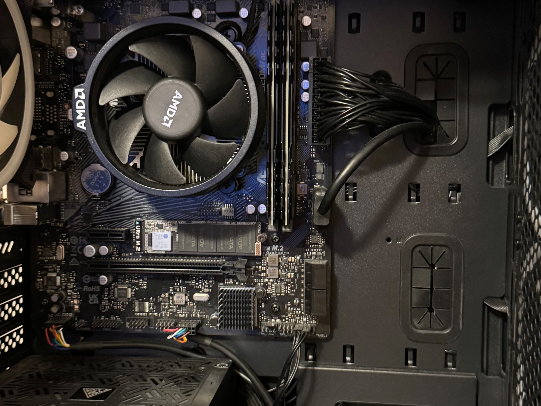 PC / Ryzen 7 5700g /AMD Vega 8 Graphics / 16gb Memory/ 1TB SSD