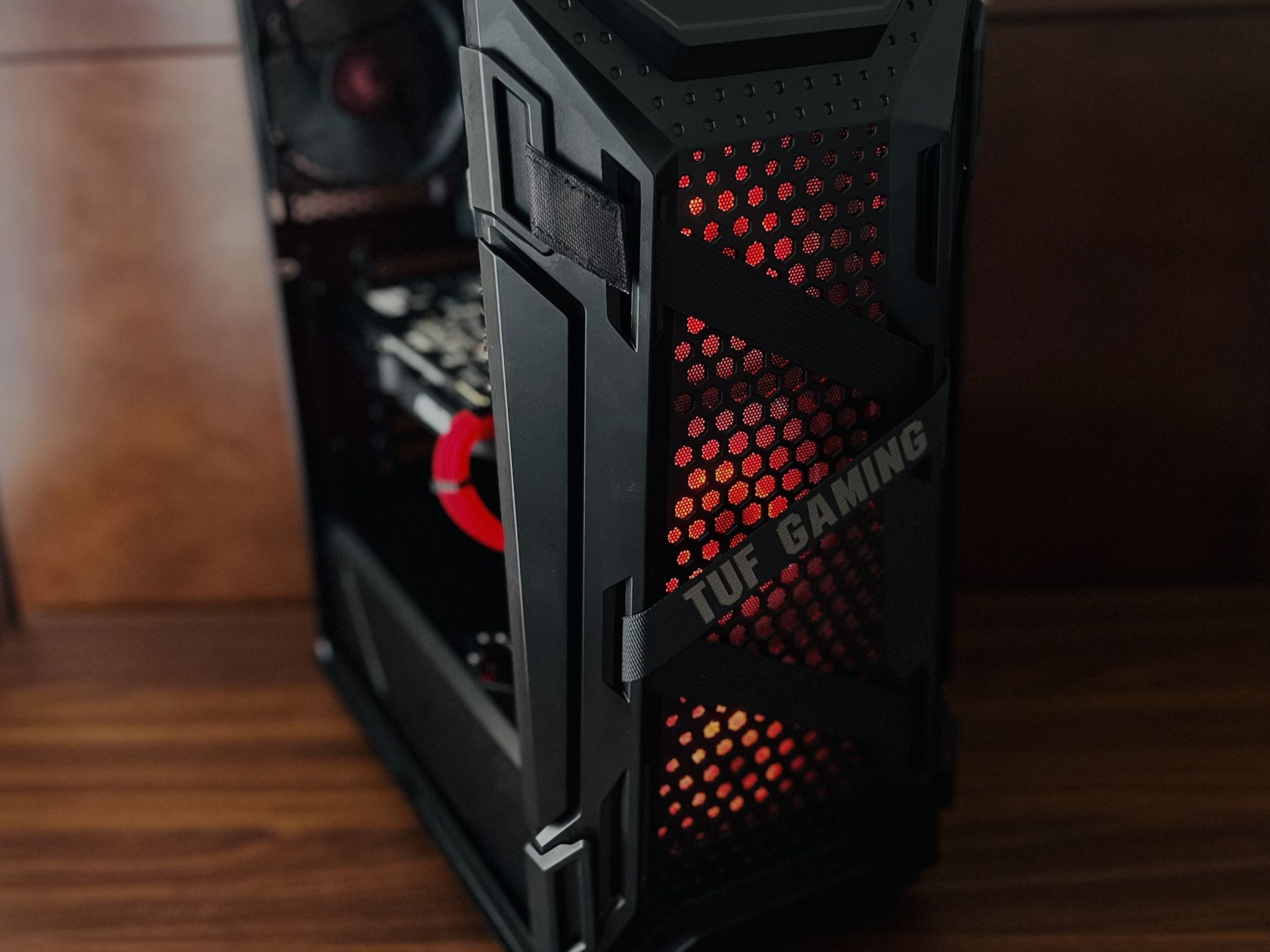 Core i3-10105f - RX 580 4GB - Custom Gaming PC - Desktop - 16gb ddr4 RAM - Budget Gaming PC - RGB.