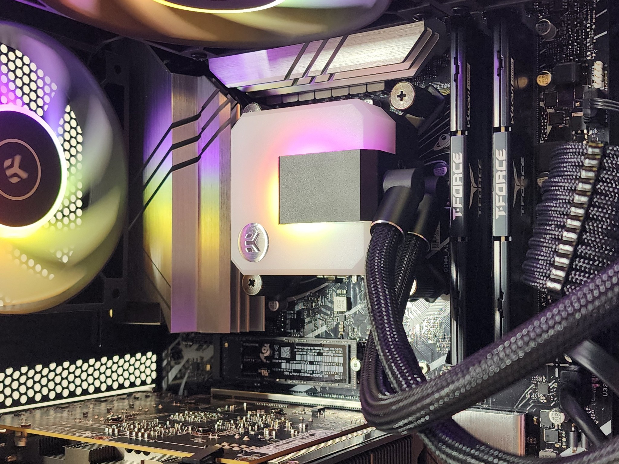 Gaming PC i5-14400F 16GB RAM 1TB SSD RTX 5060  8GB Windows 11 Computer