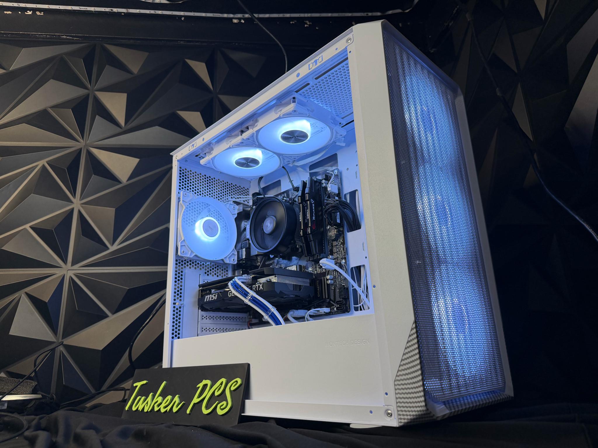 🌊❄️ AQUA ICE ❄️🌊 Ryzen 5 5500| RTX 4060Ti | 16 GB DDR4| 1.25 TB NVMe| 650W PSU