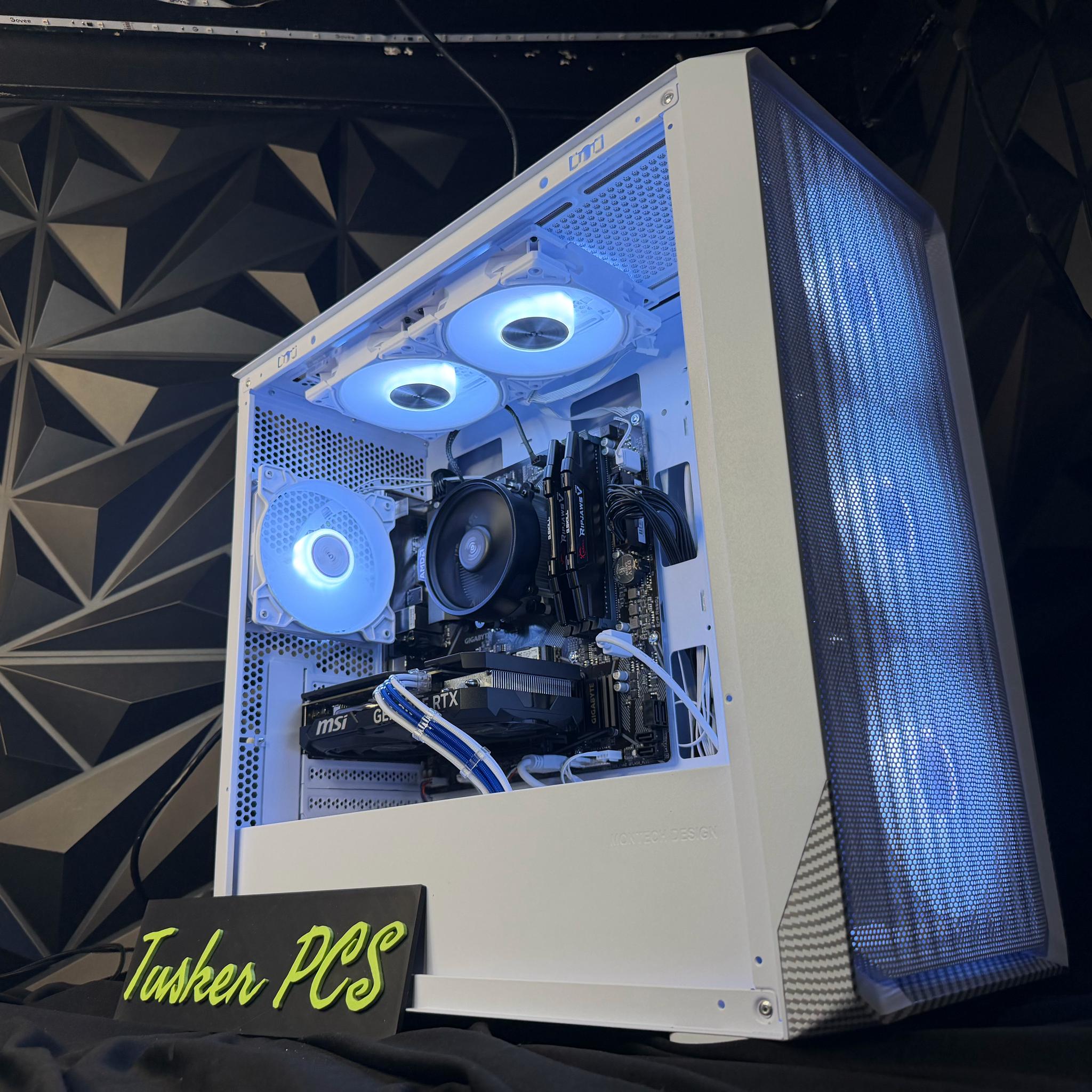 🌊❄️ AQUA ICE ❄️🌊 Ryzen 5 5500| RTX 4060Ti | 16 GB DDR4| 1.25 TB NVMe| 650W PSU