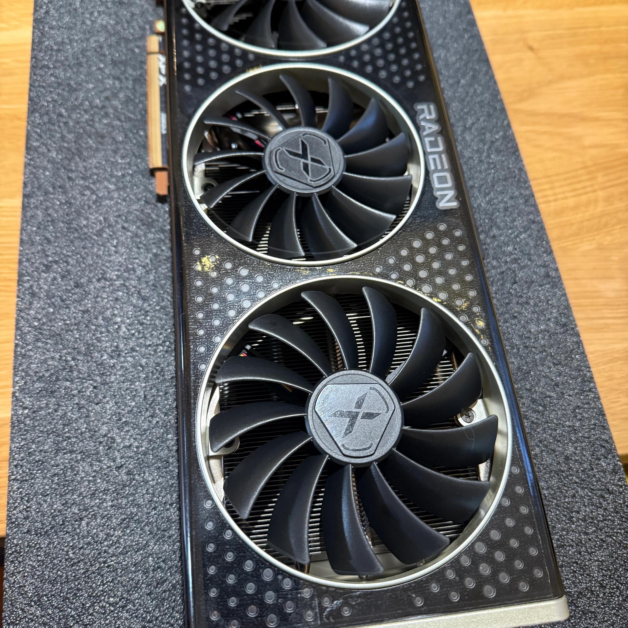 XFX Speedster MERC 319 AMD Radeon™ RX 6950 XT Black