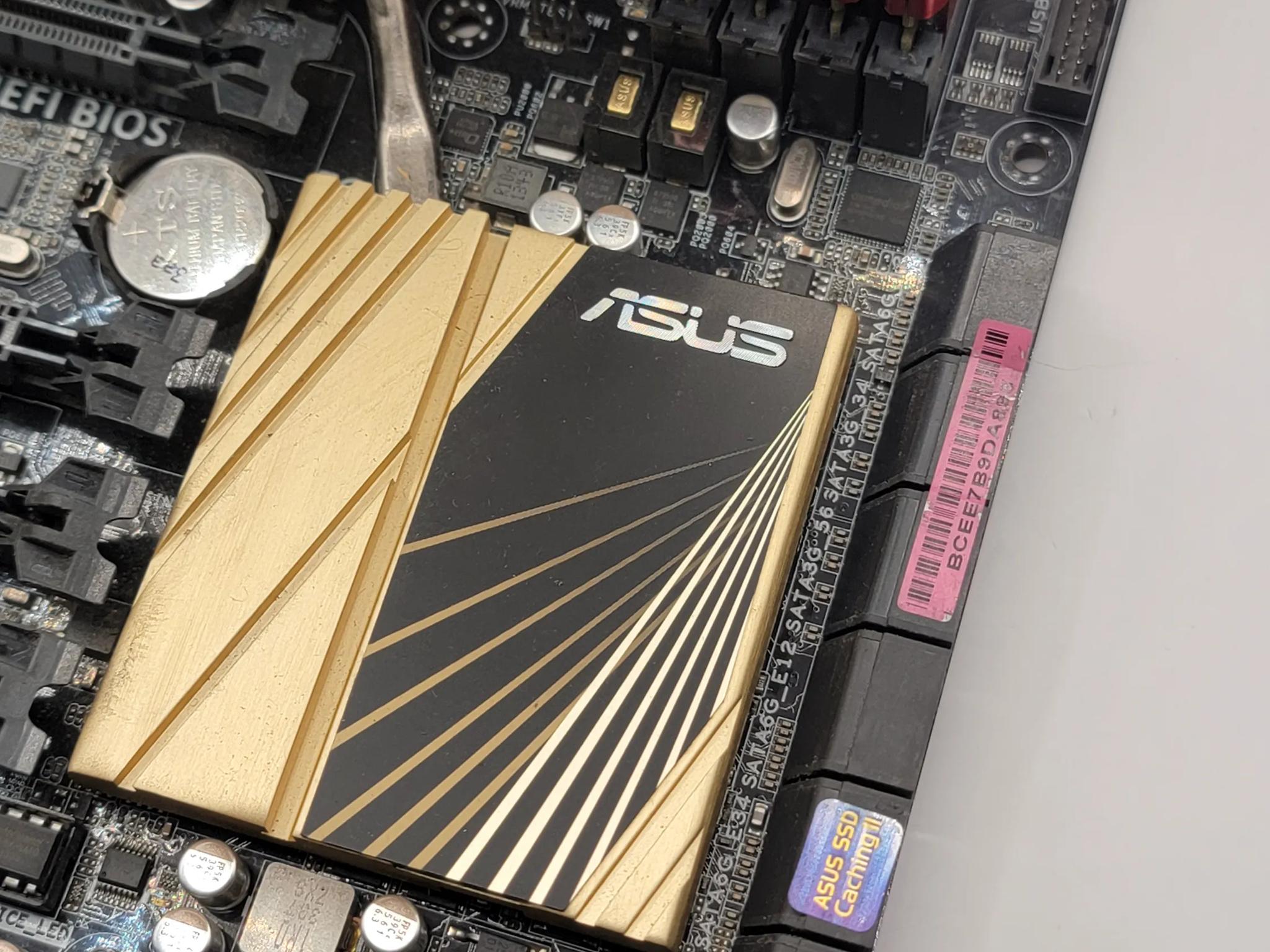 ASUS X79-Deluxe W/i7 4820K X79 ATX Motherboard DDR3