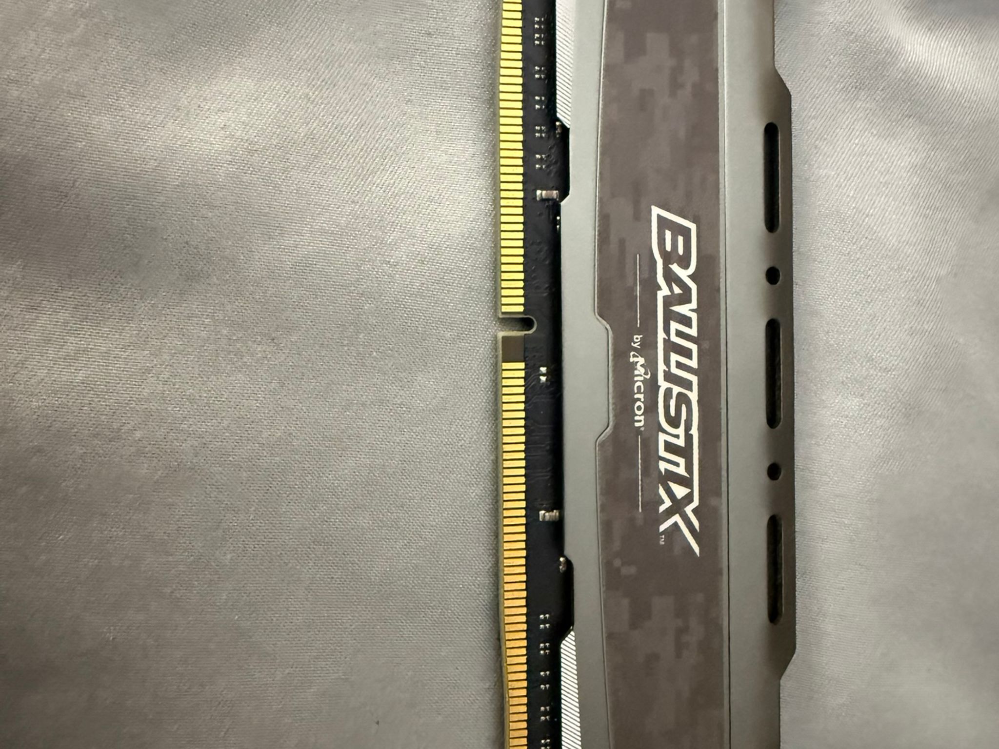 Ballistix Sport LT DDR4 2400 MT/s 16gb (2x8gb)