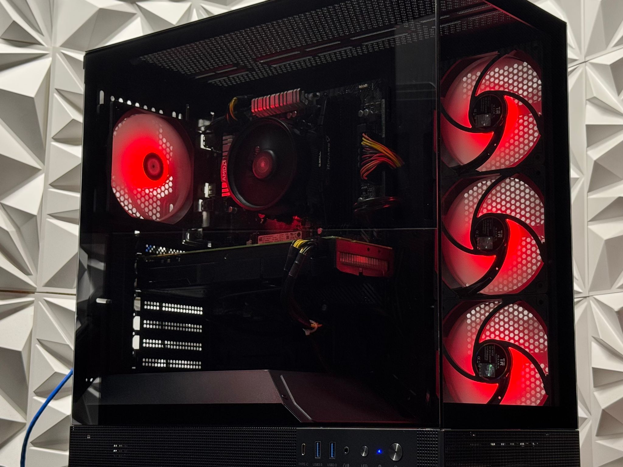GTX 1080 / Ryzen 5 5500 / 16GB DDR4 Ram / 512GB SSD / Gaming Pc