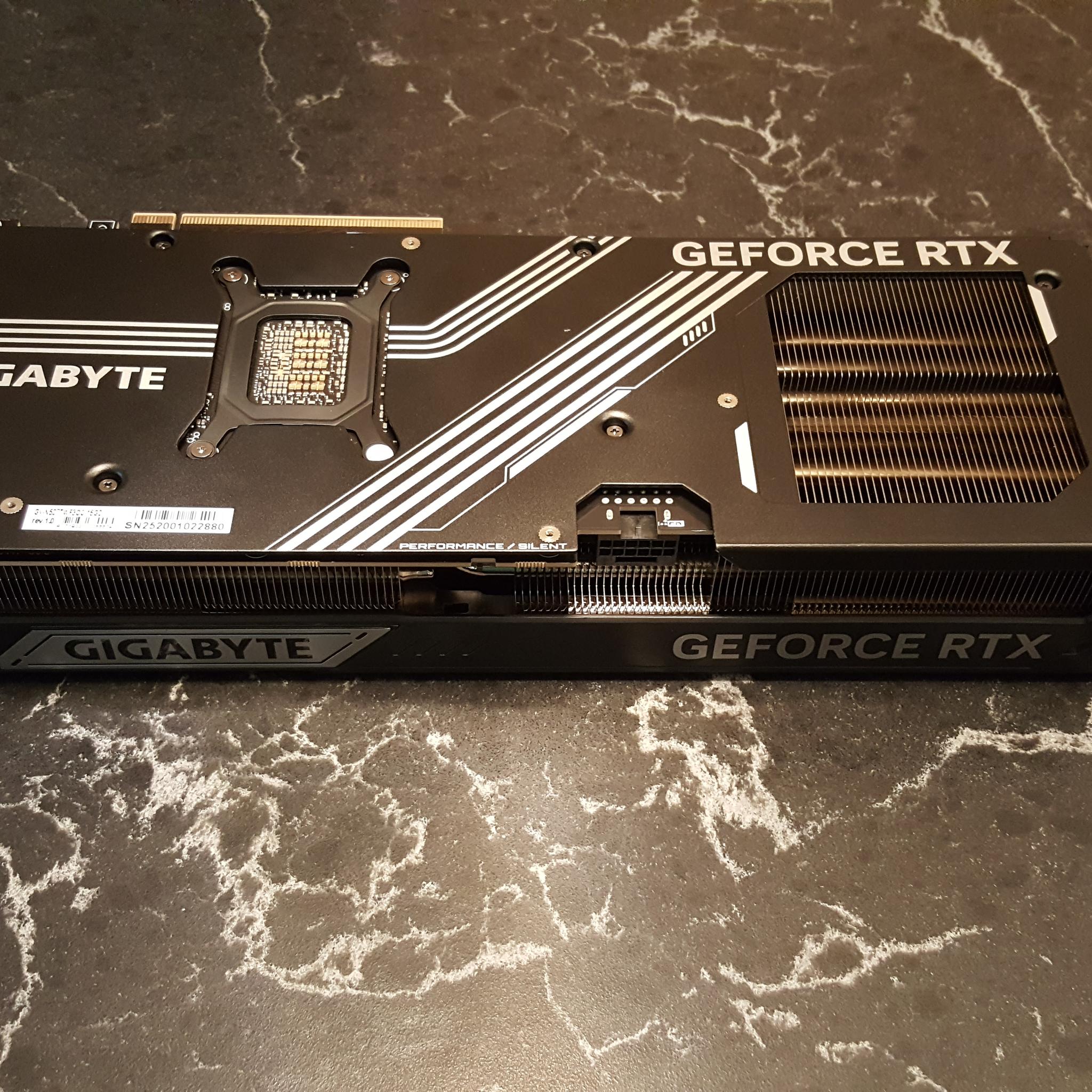 GIGABYTE RTX 5070 Ti 16GB WINDFORCE OC
