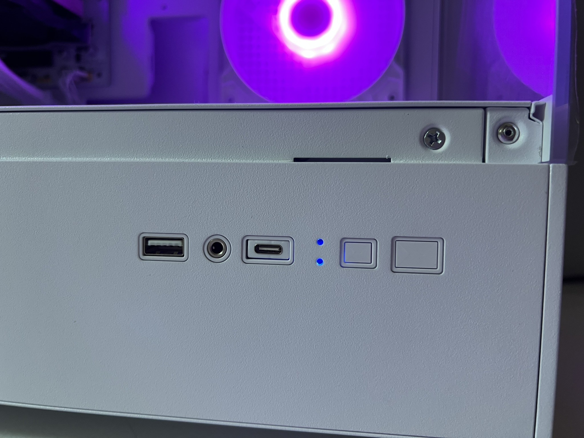Icy Dragon 🧊┃ Ryzen 5┃RTX 2060┃16GB RAM┃512GB NVME SSD┃