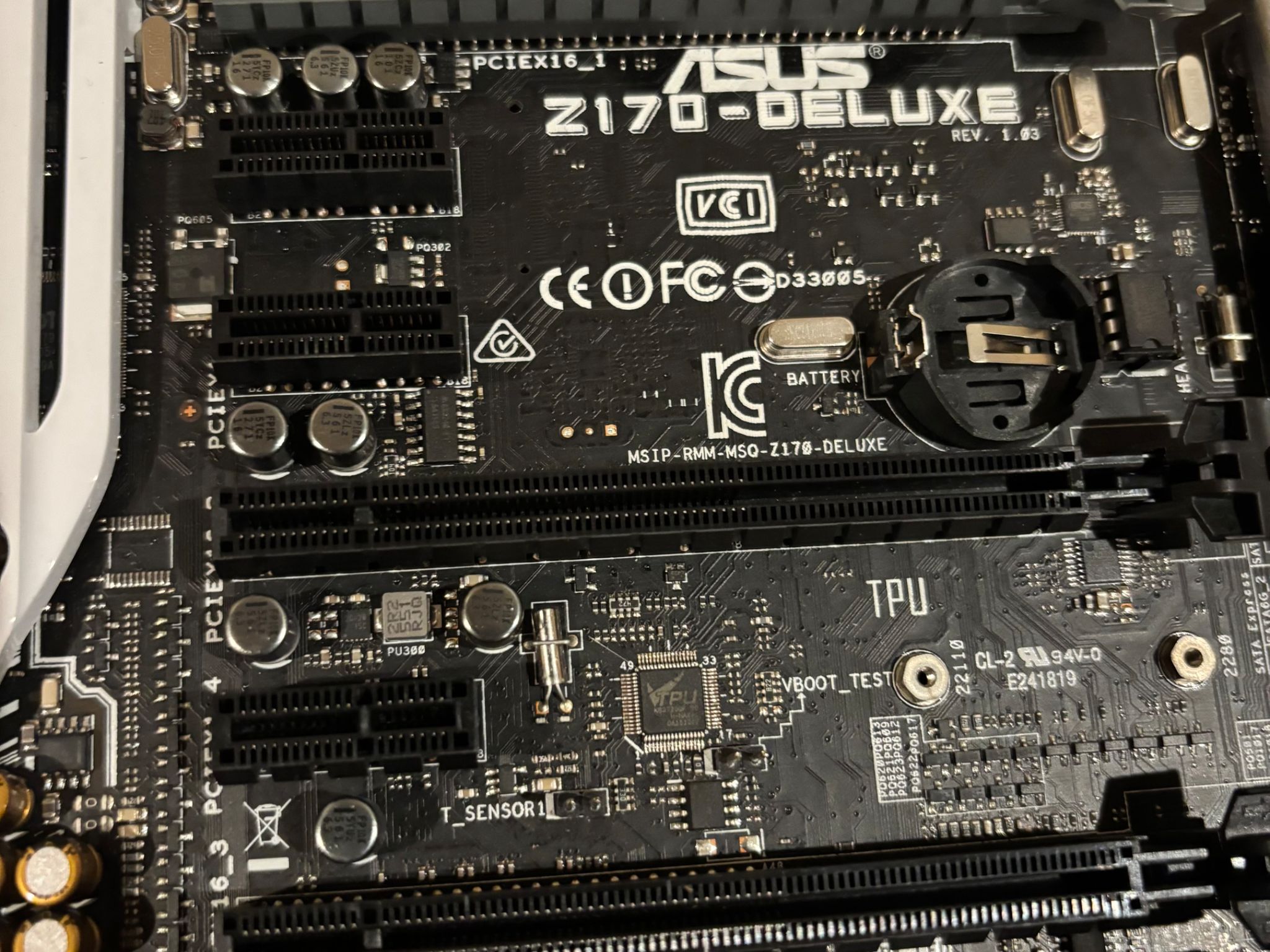 ASUS Z170-Deluxe ATX + Intel i7 6700k