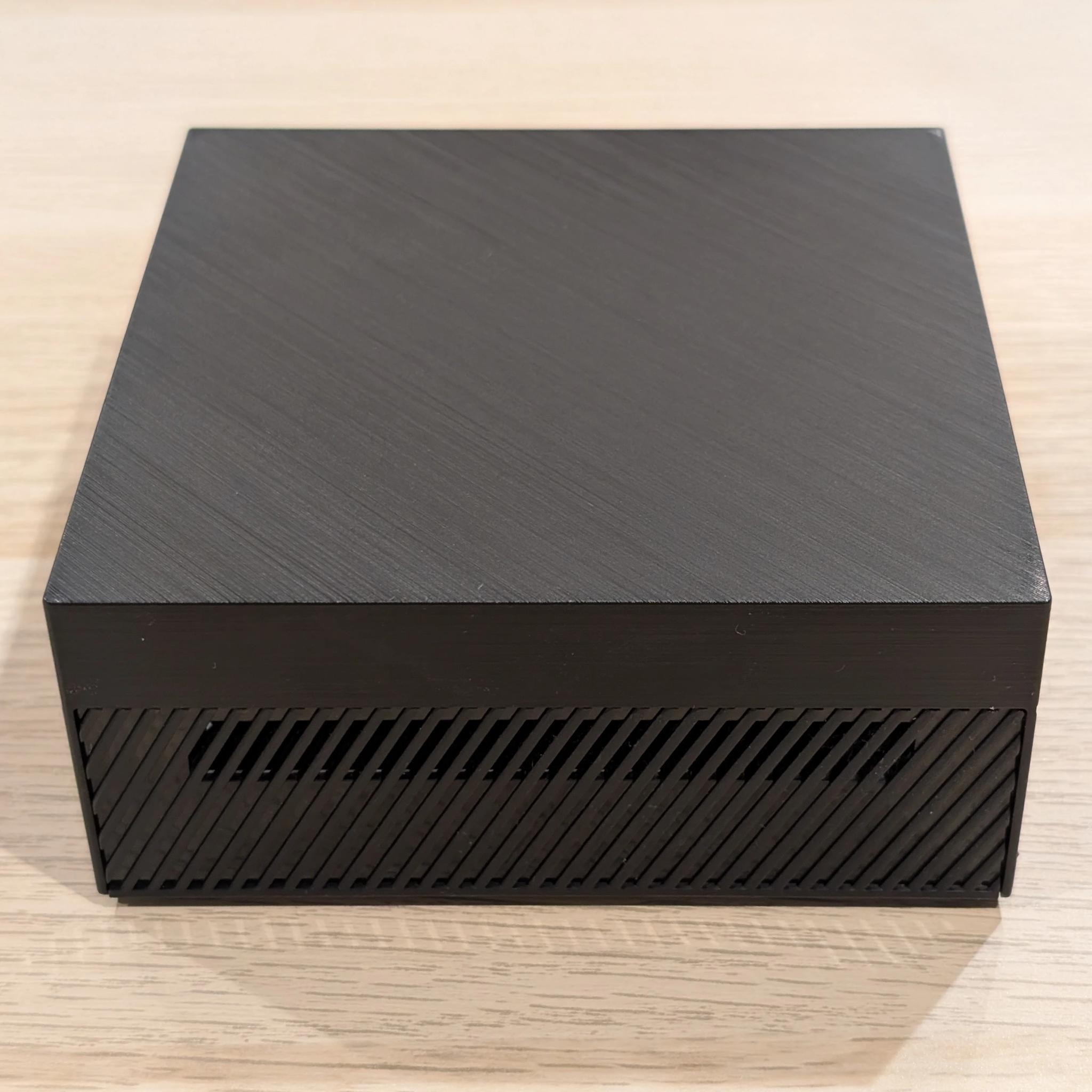 Asus PN50 Mini PC, 8 cores, 32GB RAM