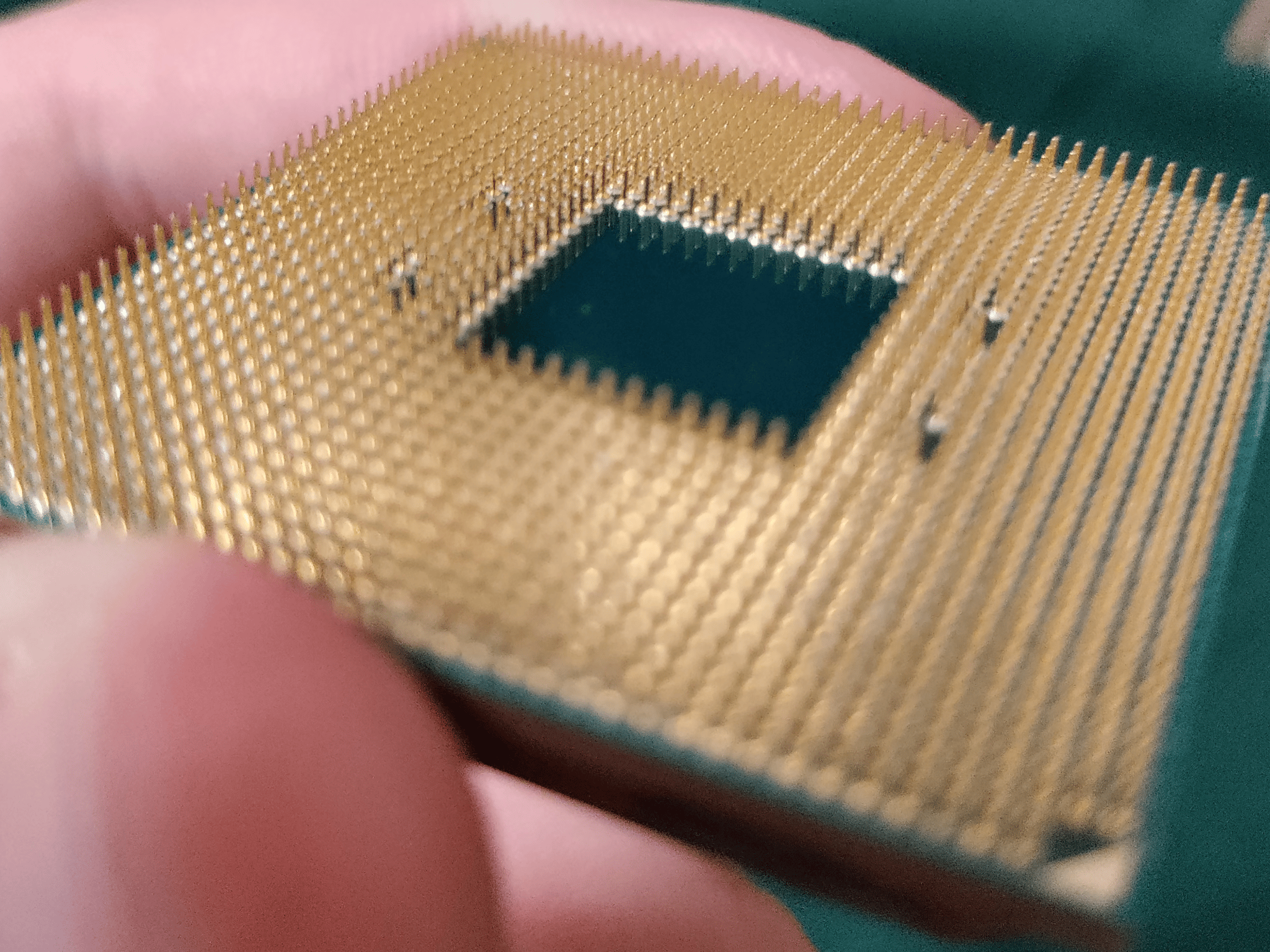 USED AMD Ryzen 5 2600 (6-Core, 12 Threads) CPU