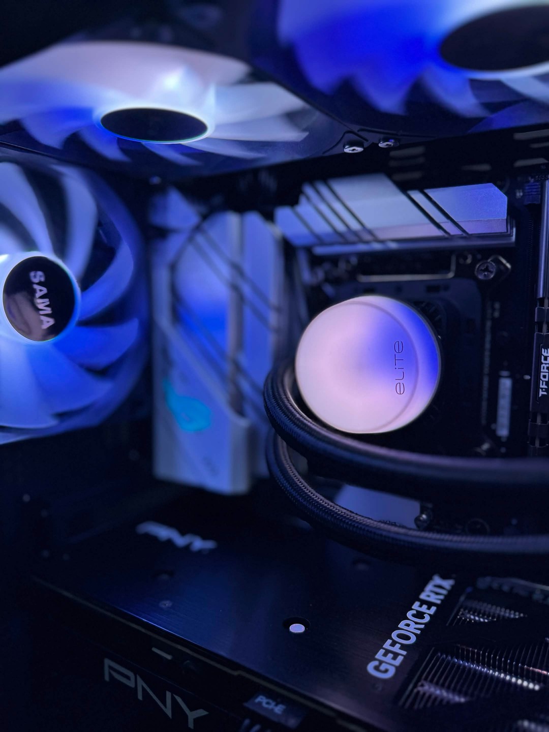 GeForce RTX 4070 Custom Gaming PC - Core i7-12700KF, 1TB NVMe SSD