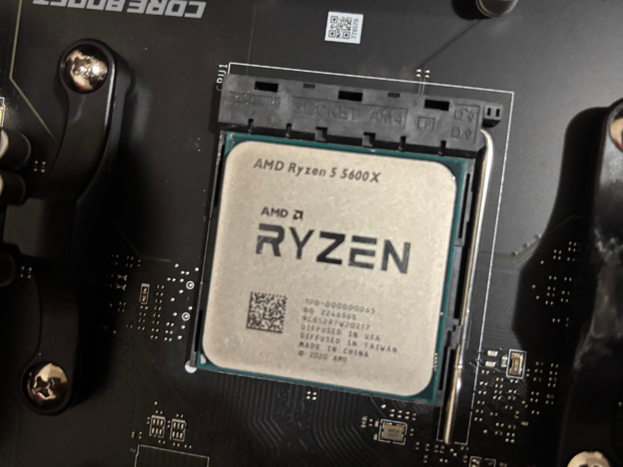Ryzen 5 5600X + MSI B550 Tomahawk Max WiFi + 32GB Corsair DDR4-3600 Combo (Tested)