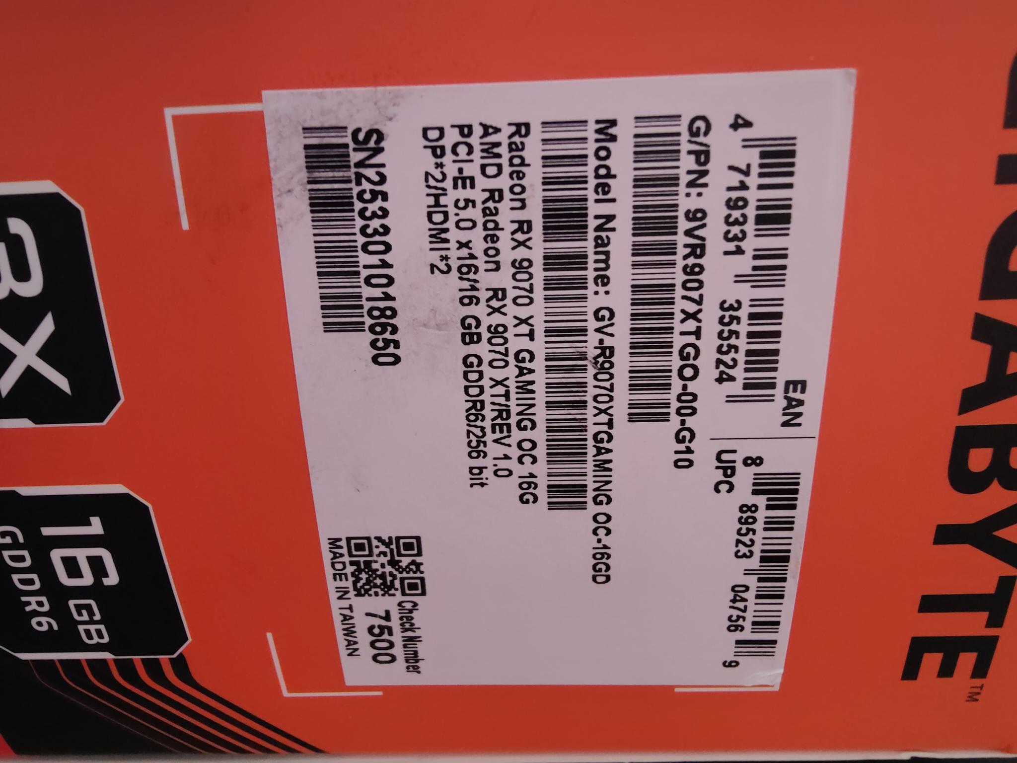 GIGABYTE RX 9070 XT GAMING OC 16G