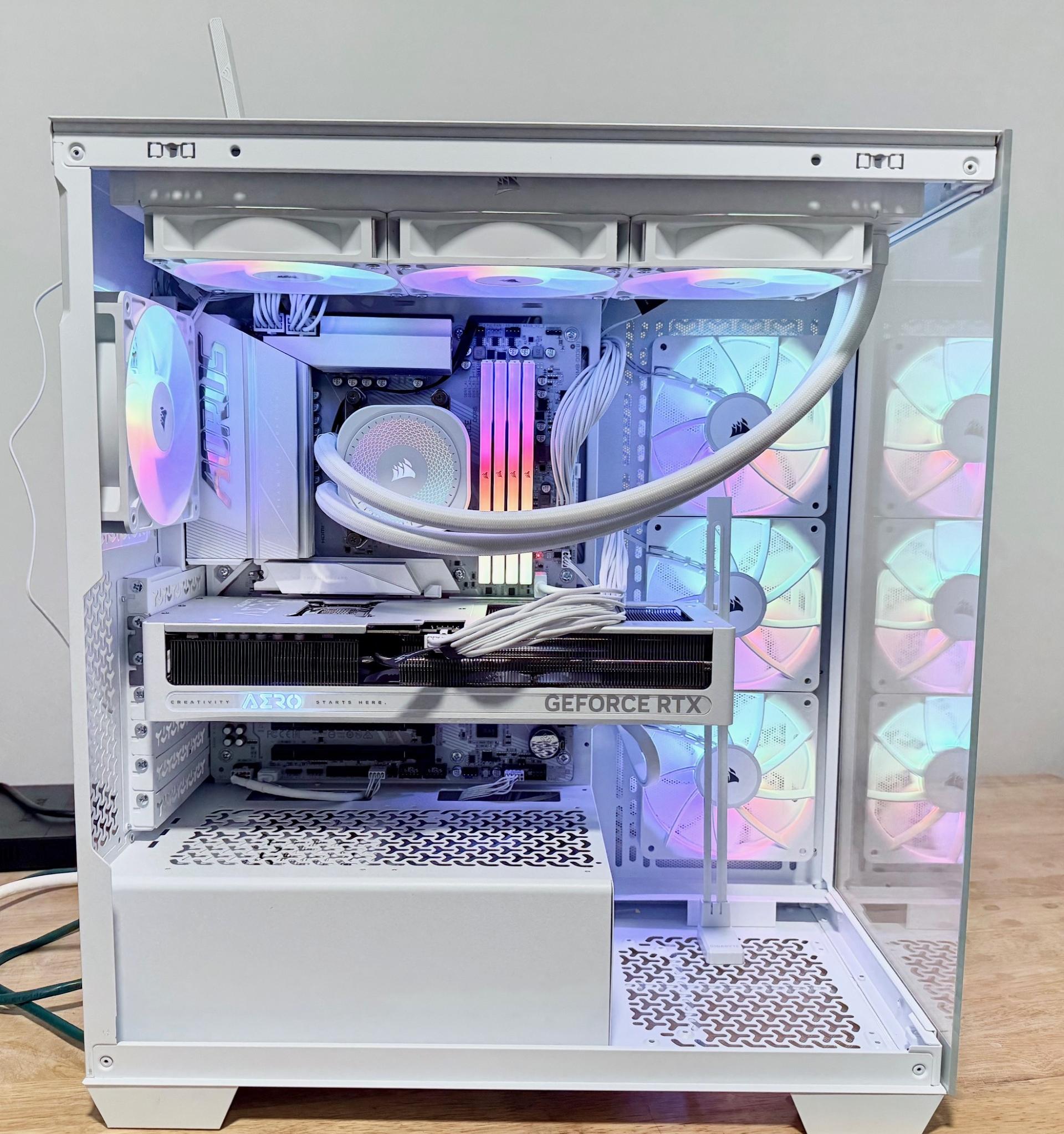 Gaming PC ICE RTX 5070 OC 12GB