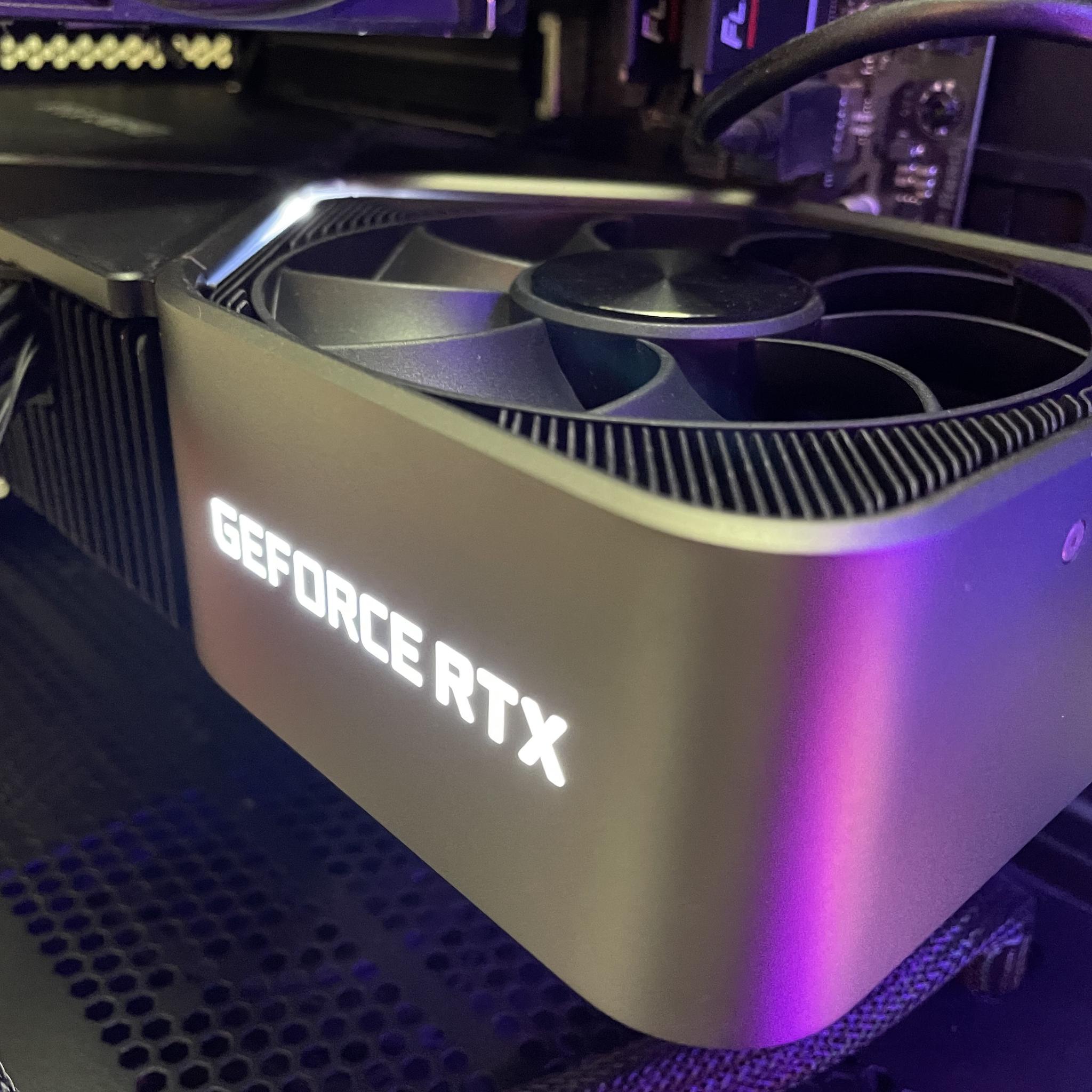 NVIDIA RTX 3090 Founders Edition – Excellent Condition | Original Packaging