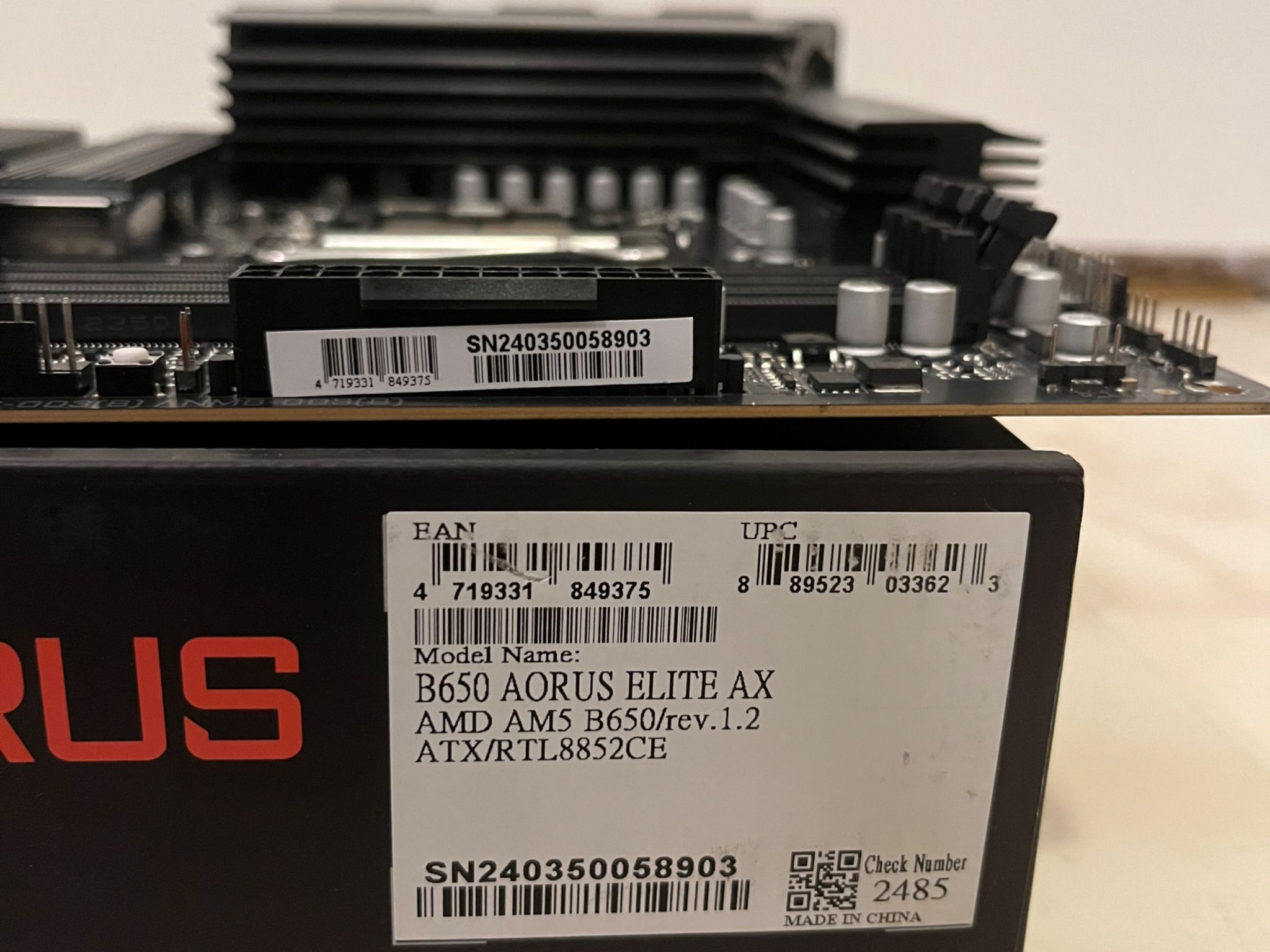 GIGABYTE B650 AORUS ELITE AX ATX AM5 (DDR5, PCIe 5.0)
