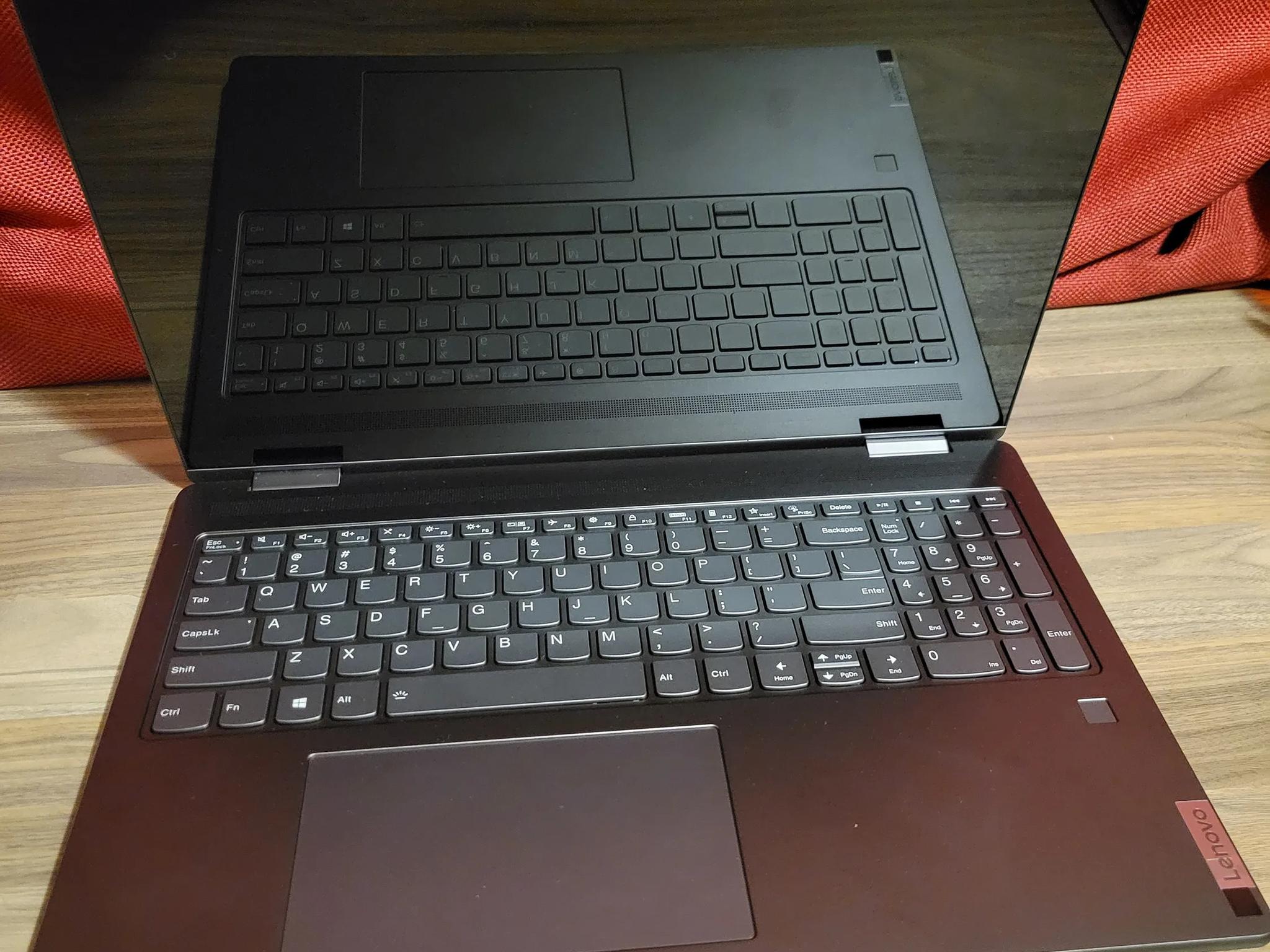 Lenovo Yoga 7 16IRL8 Laptop- 13th Gen i7-512gb Ssd-16" Touch Display