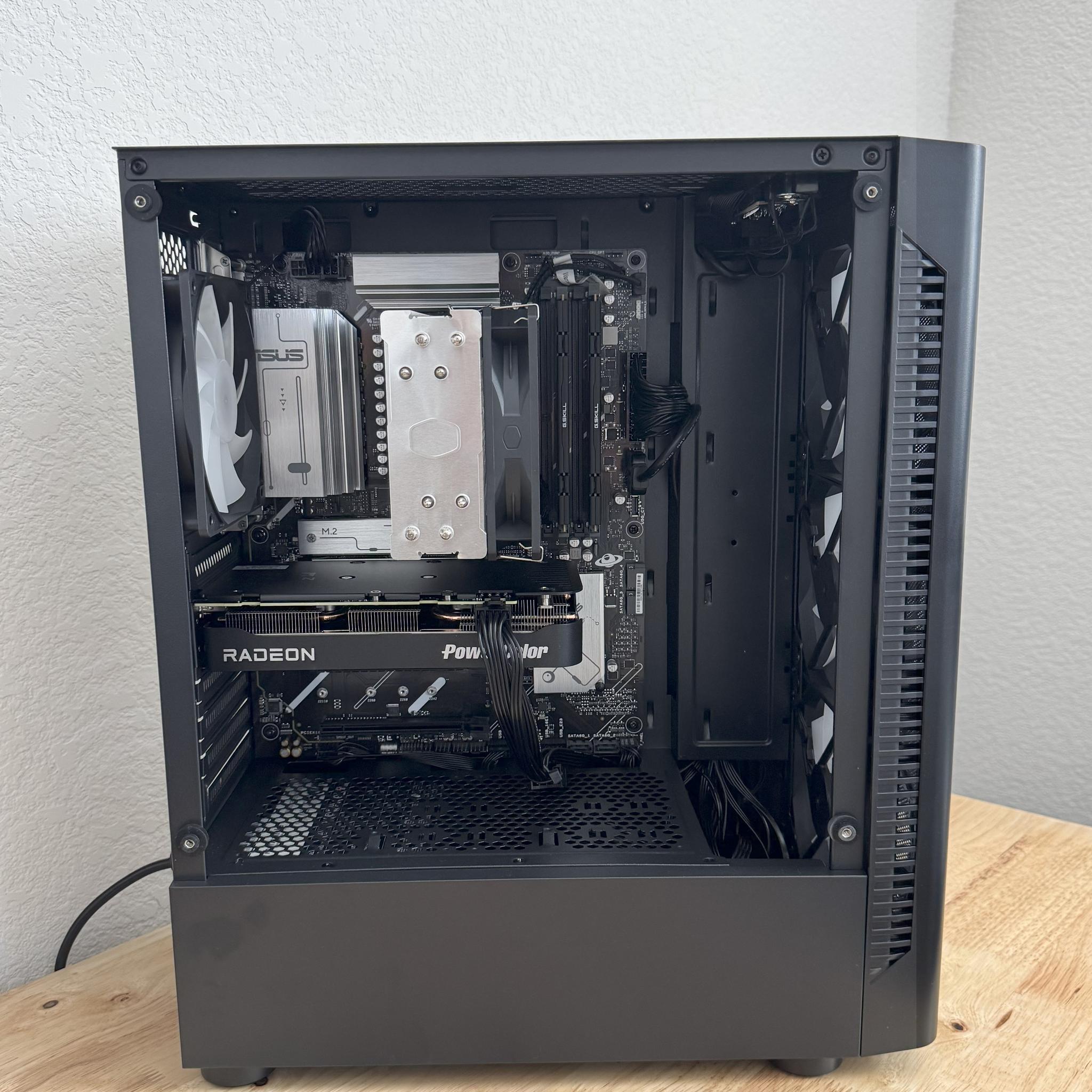 Ryzen 5 7600X + AMD RX 9060 XT + 32 GB DDR5 RAM - 1440p Gaming