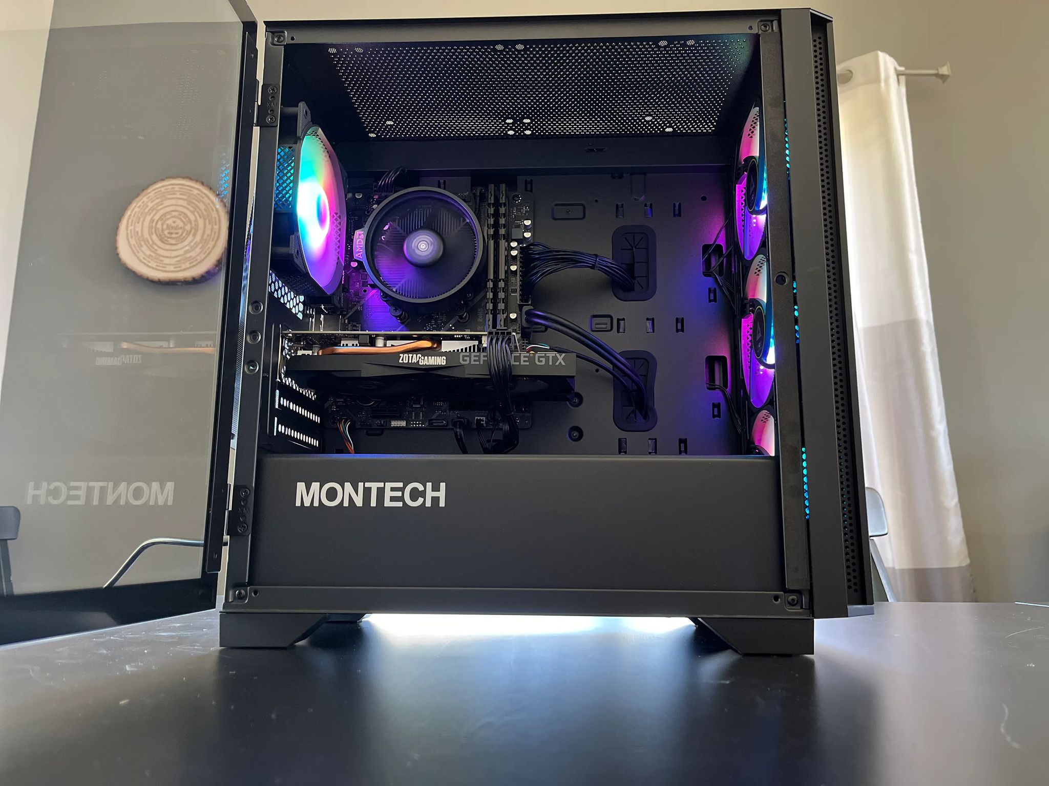GTX 1660 | Ryzen 5 2600 | 16 GB RAM |
