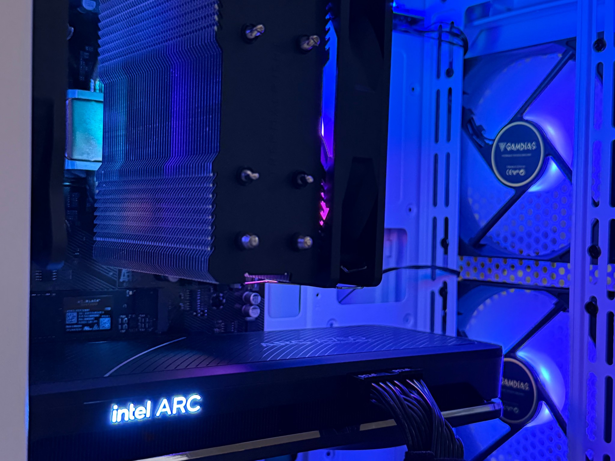 Intel ARC A750 8GB | Ryzen 5 5600G | 32GB DDR4 | 1TB NVMe | Win11 | WiFi | 1080P Gaming PC