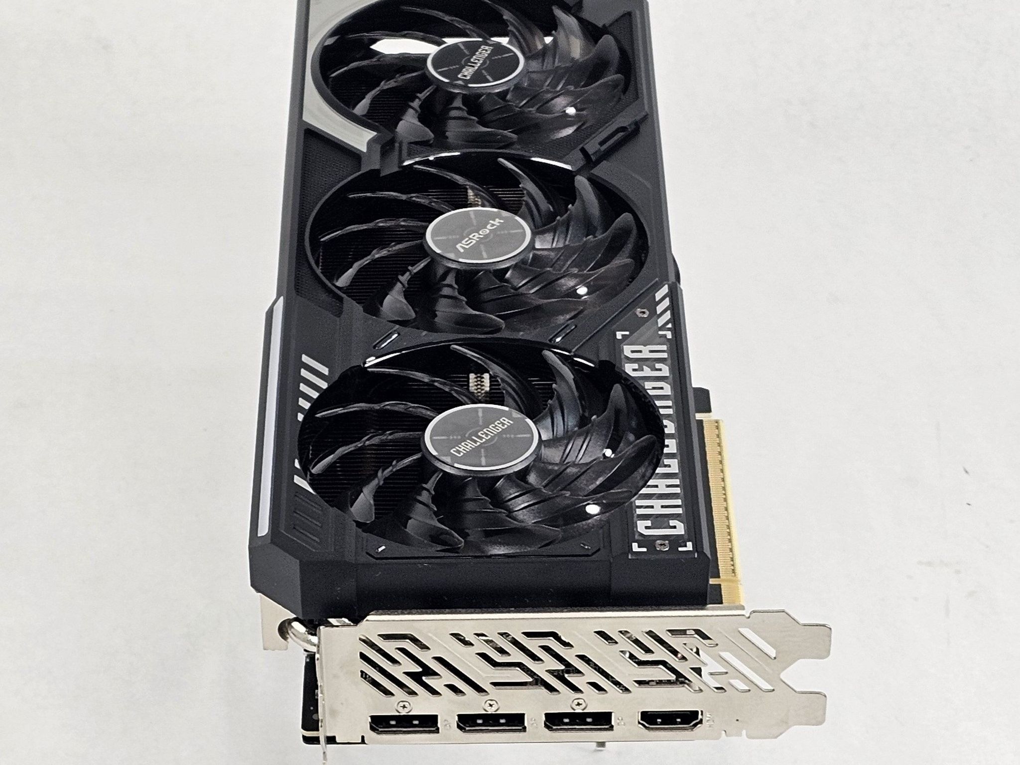 RX 9070 XT ASRock Challenger 16GB