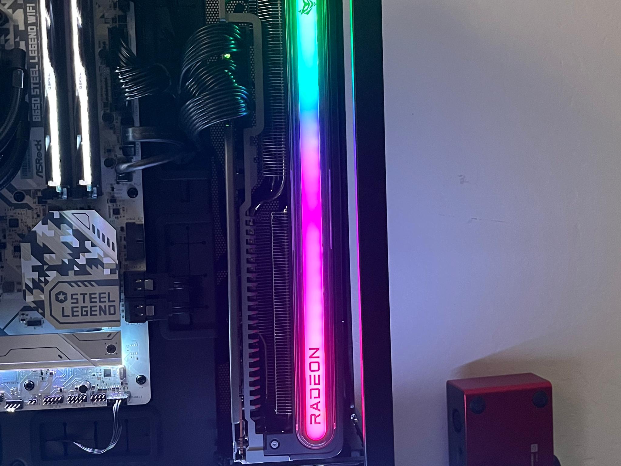 AMD Radeon RX 7900 XTX - Image 2