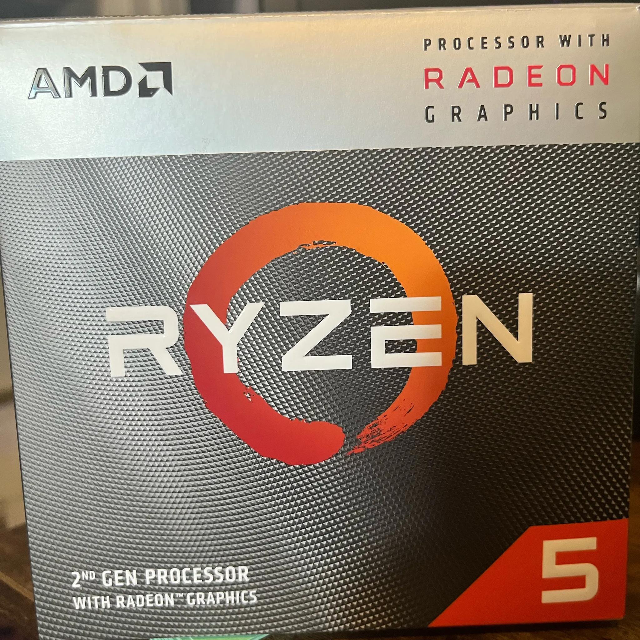 AMD Ryzen 5 3400G 4-Core 8 Thread Processor with CPU Cooler