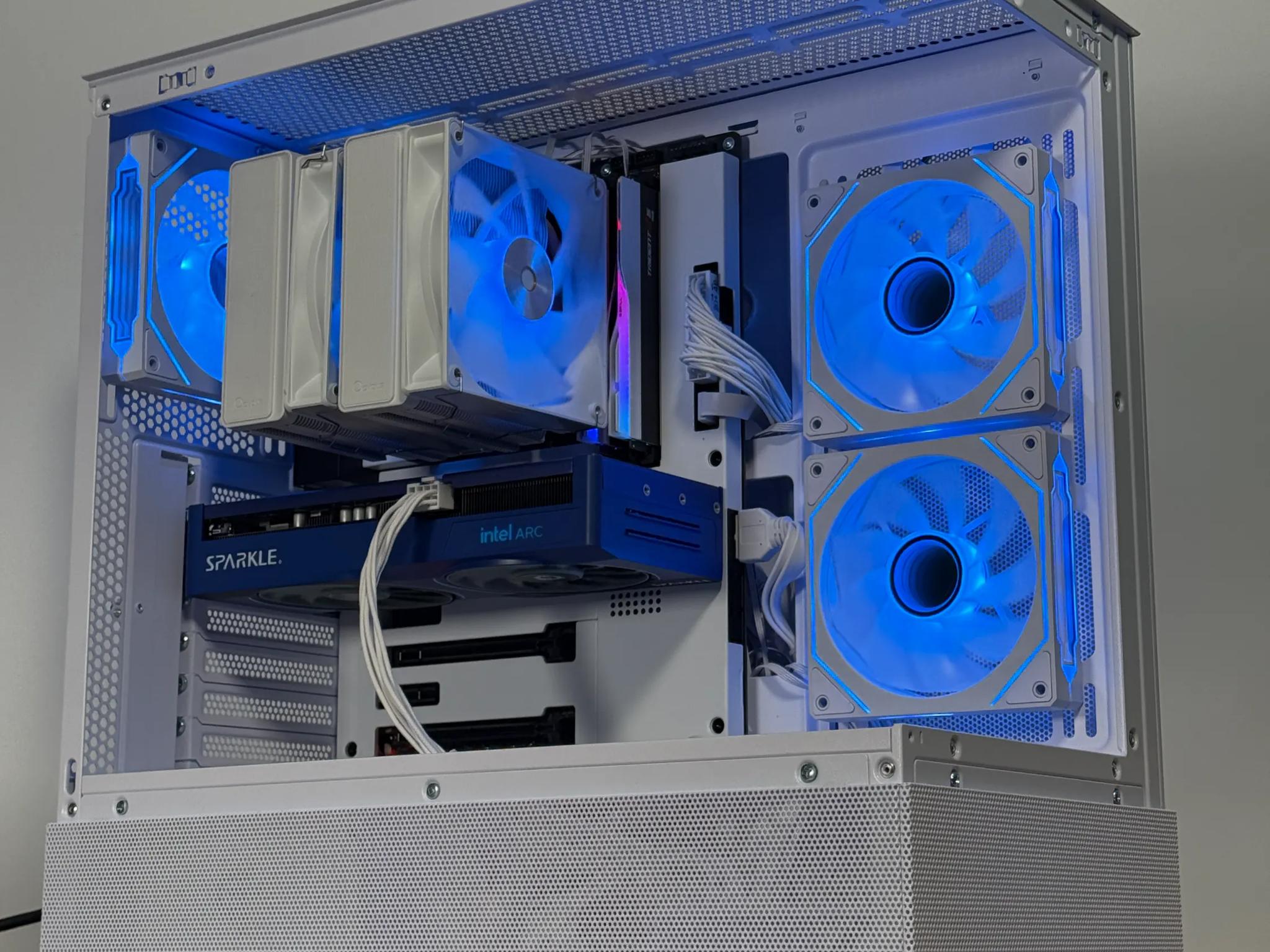 Intel ARC b570 Intel Core i5 14400f Gaming PC