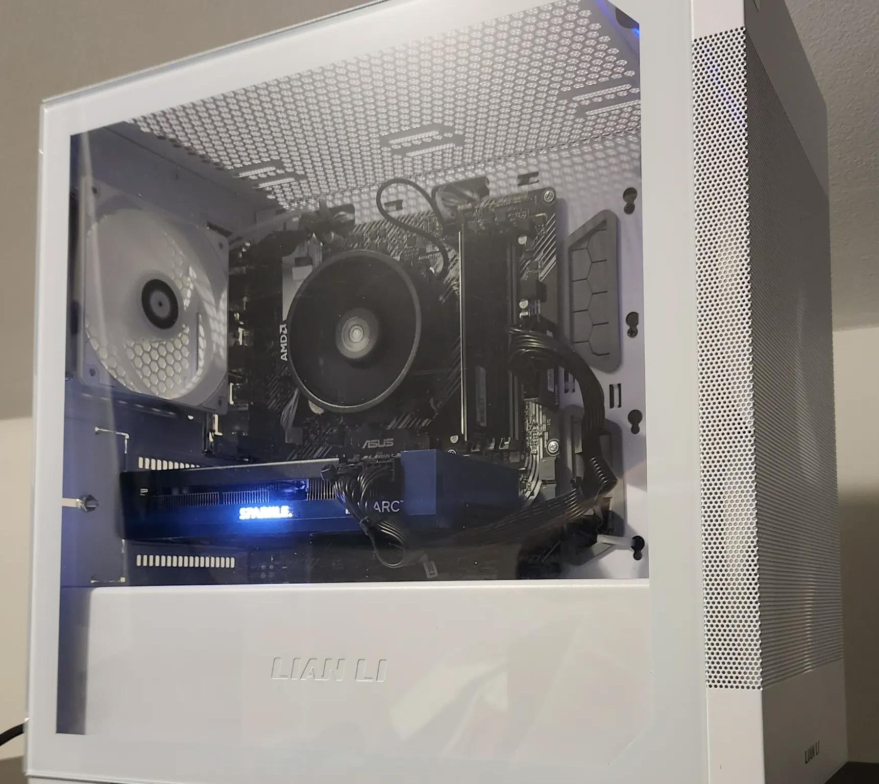 Built for Great 1080p Gaming: Ryzen 5 & Intel Arc A750! Xtra 1TB storage