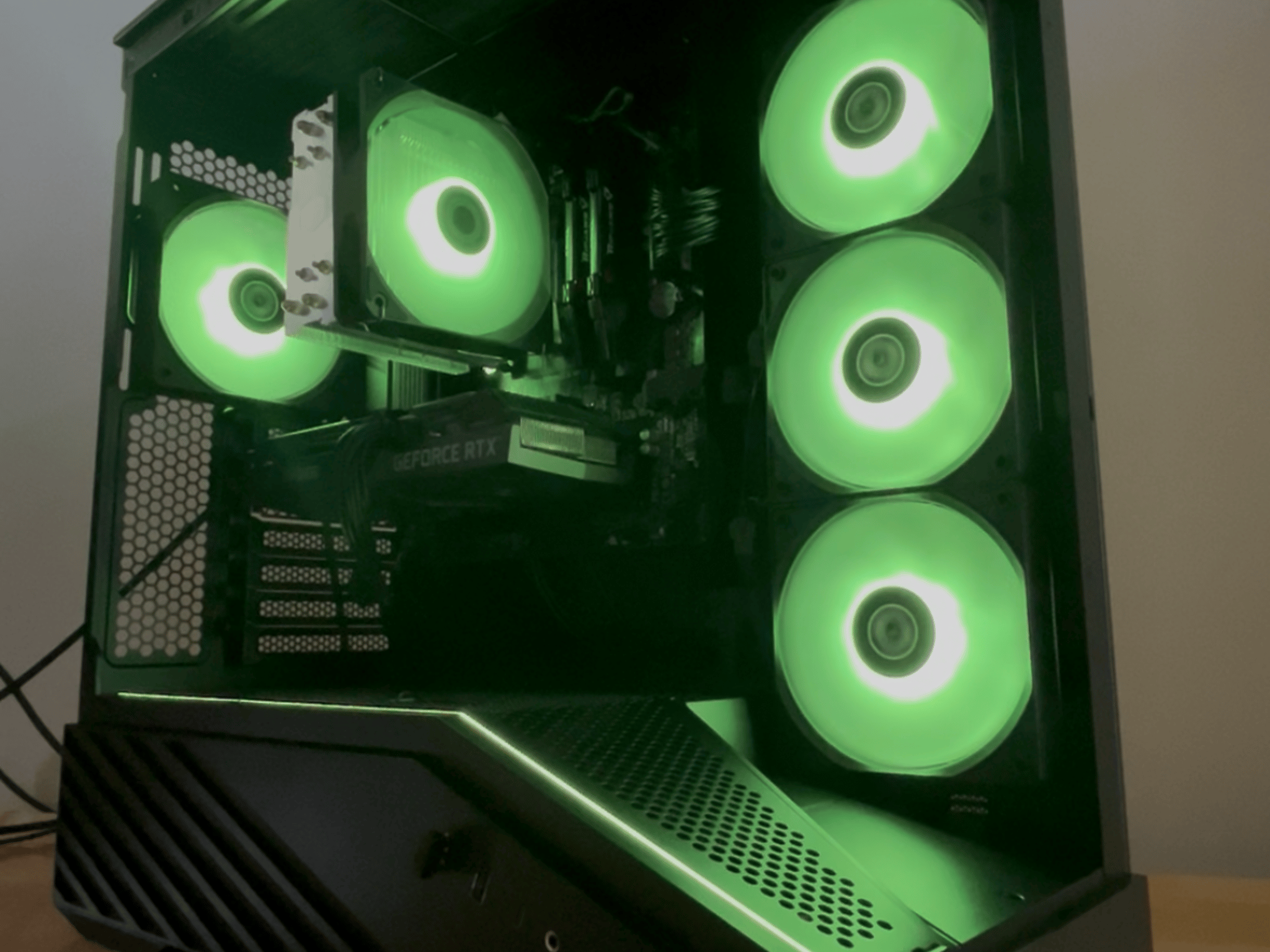 Midrange 1440p Gaming PC - RTX 3060 ti, Ryzen 5, 1 TB NVME SSD, Wifi, Bluetooth